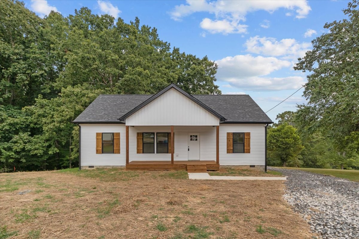 3119 Country Side Dr Property Photo 1
