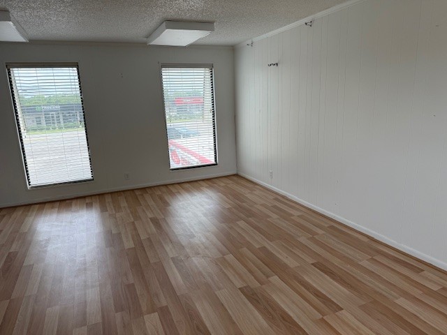 792 W Main St Property Photo 5