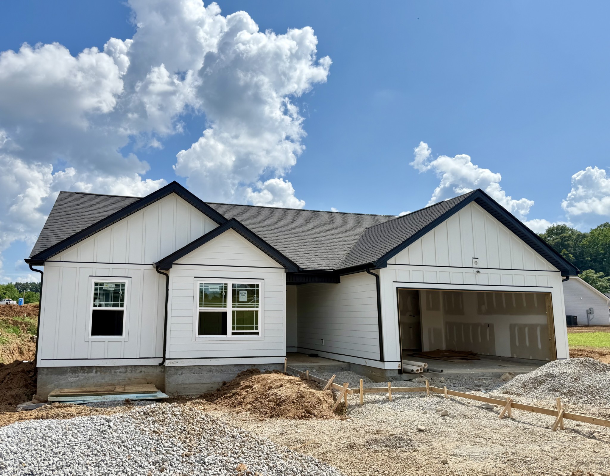 3008 Long View Ct Property Photo 1