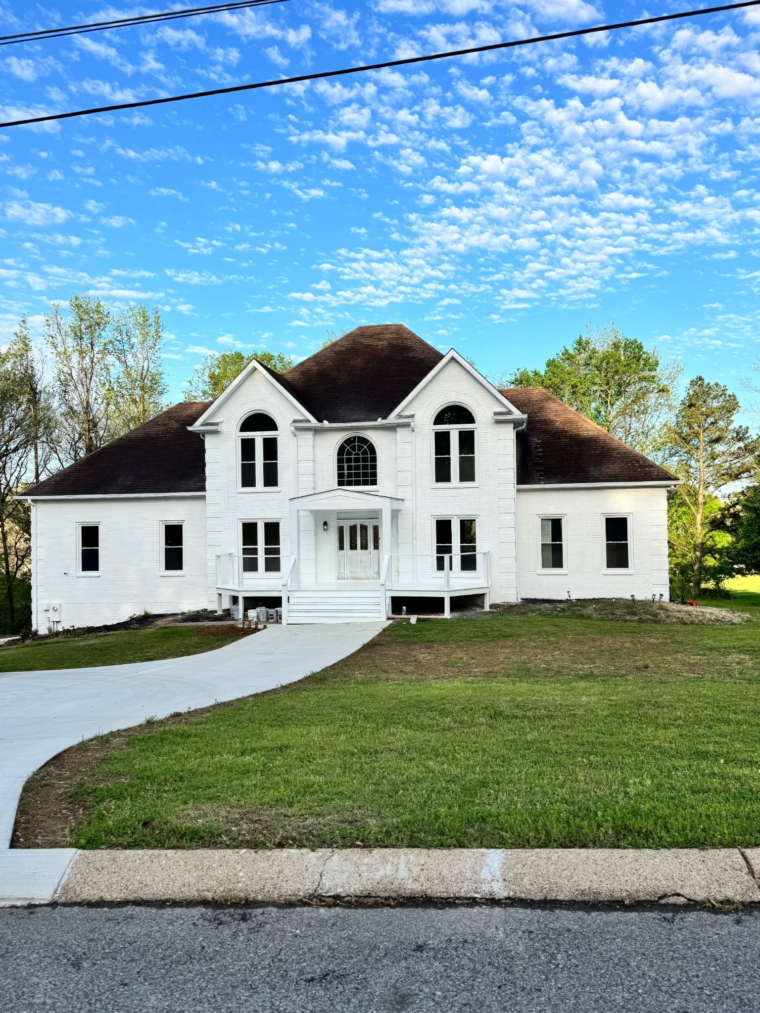 1202 Willow Brook Pass Property Photo 1