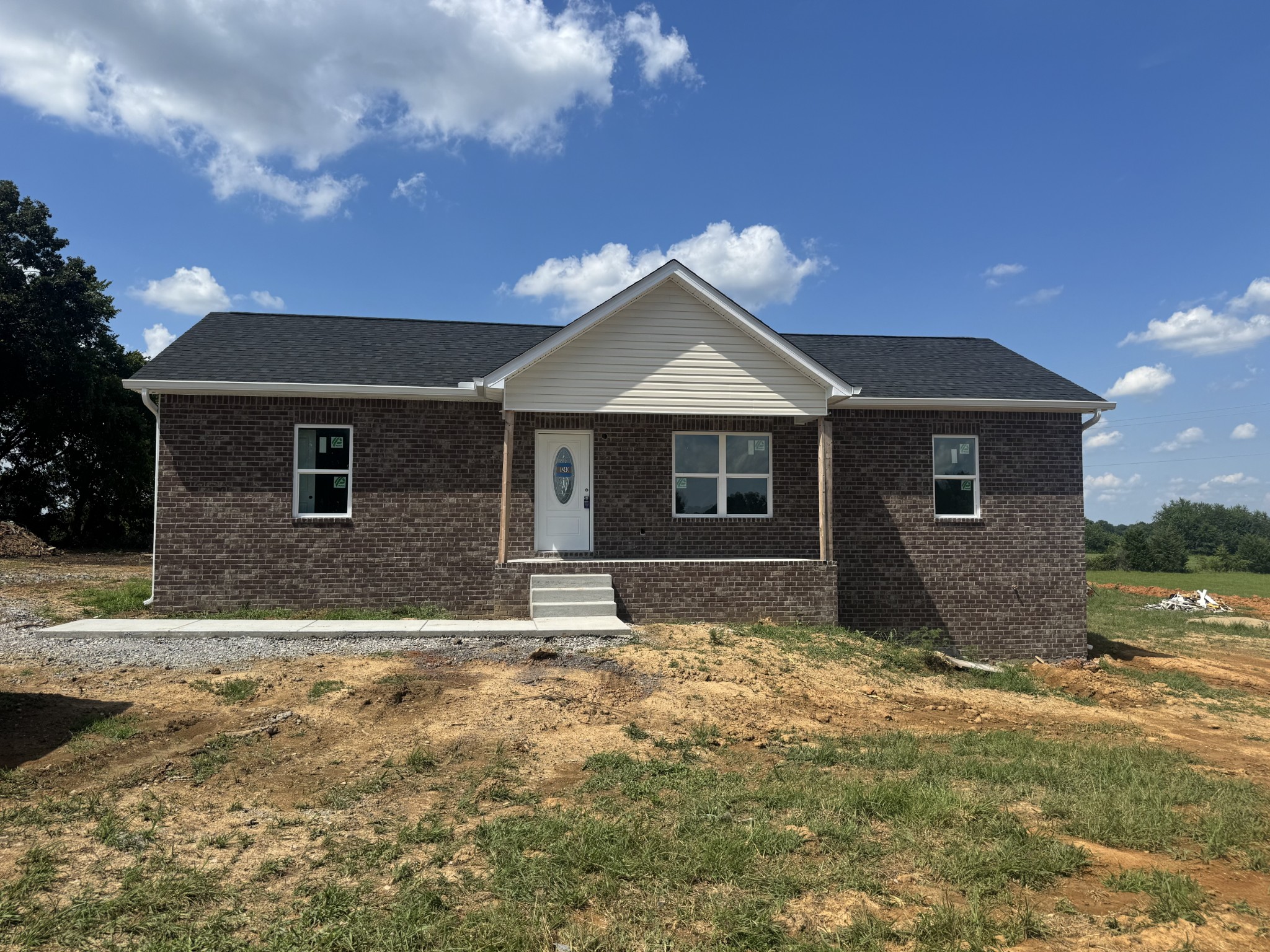 1240 Vickie Ln Property Photo 1