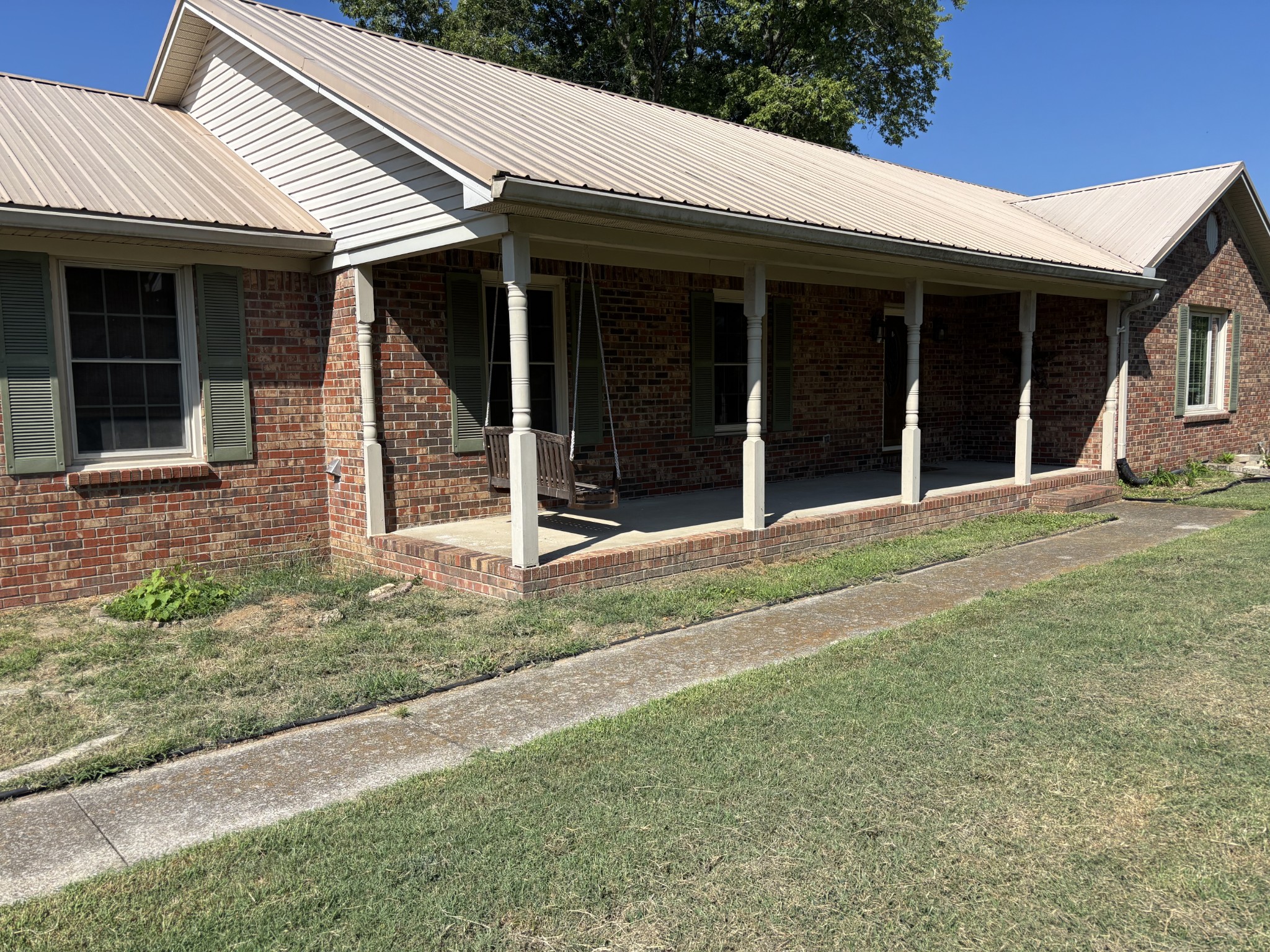 515 Crocus Ct Property Photo 4