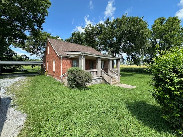 124 Sanders Ferry Rd Property Photo 2
