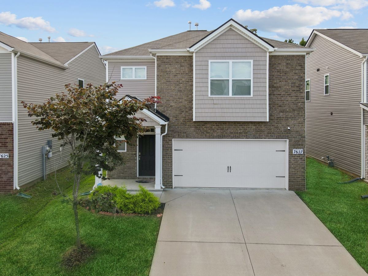 7627 Gunners Landing Dr, E Property Photo 1