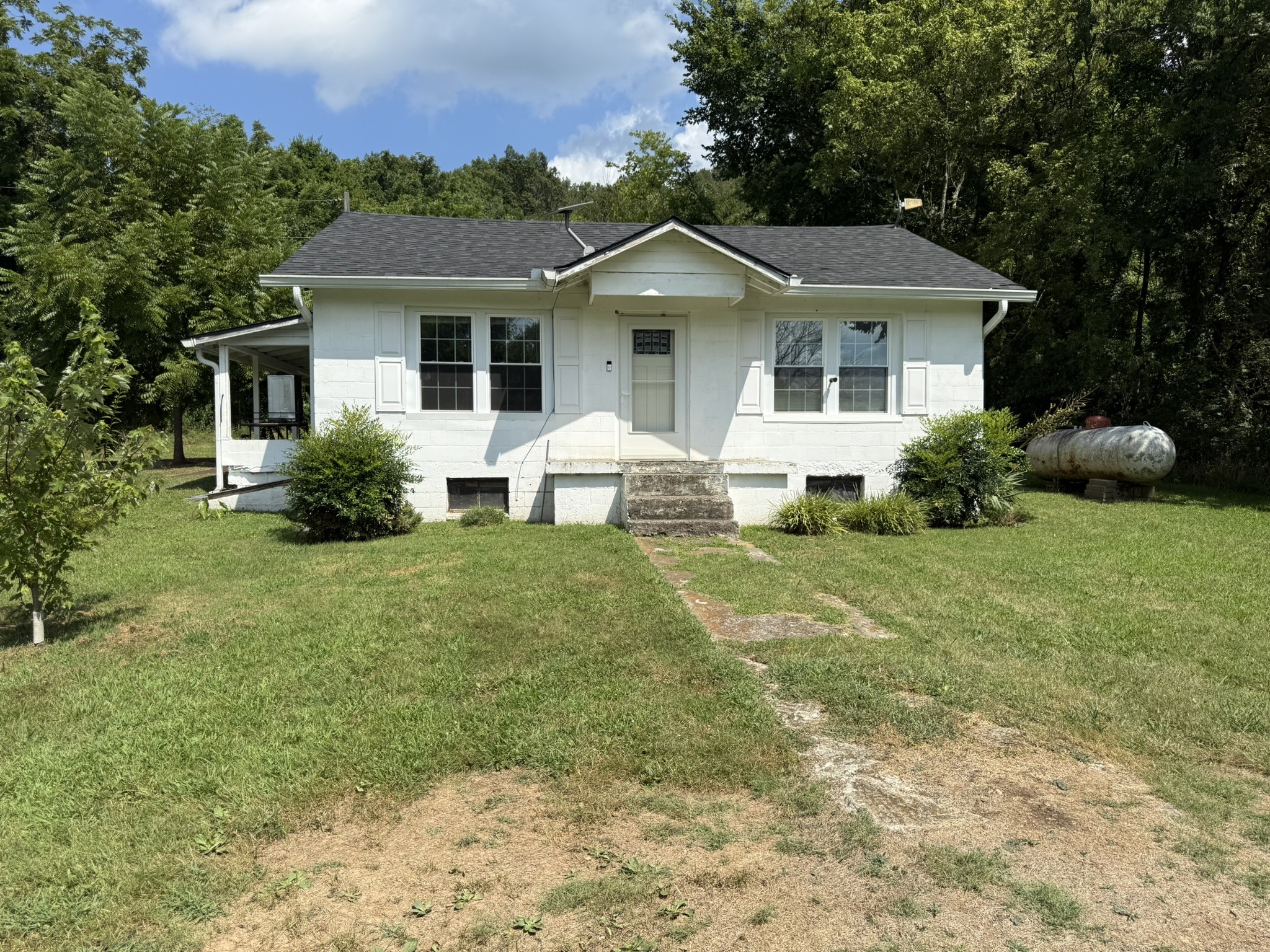 620 Champ Rd Property Photo 1