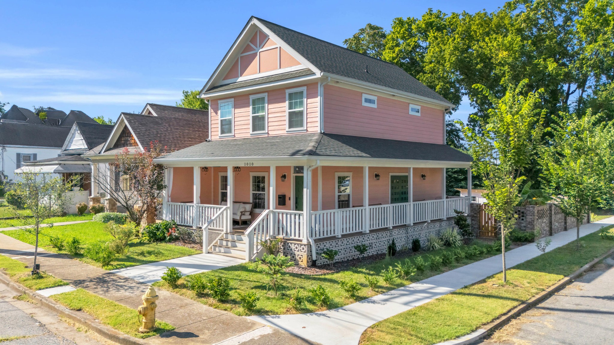 1010 Magnolia Street
