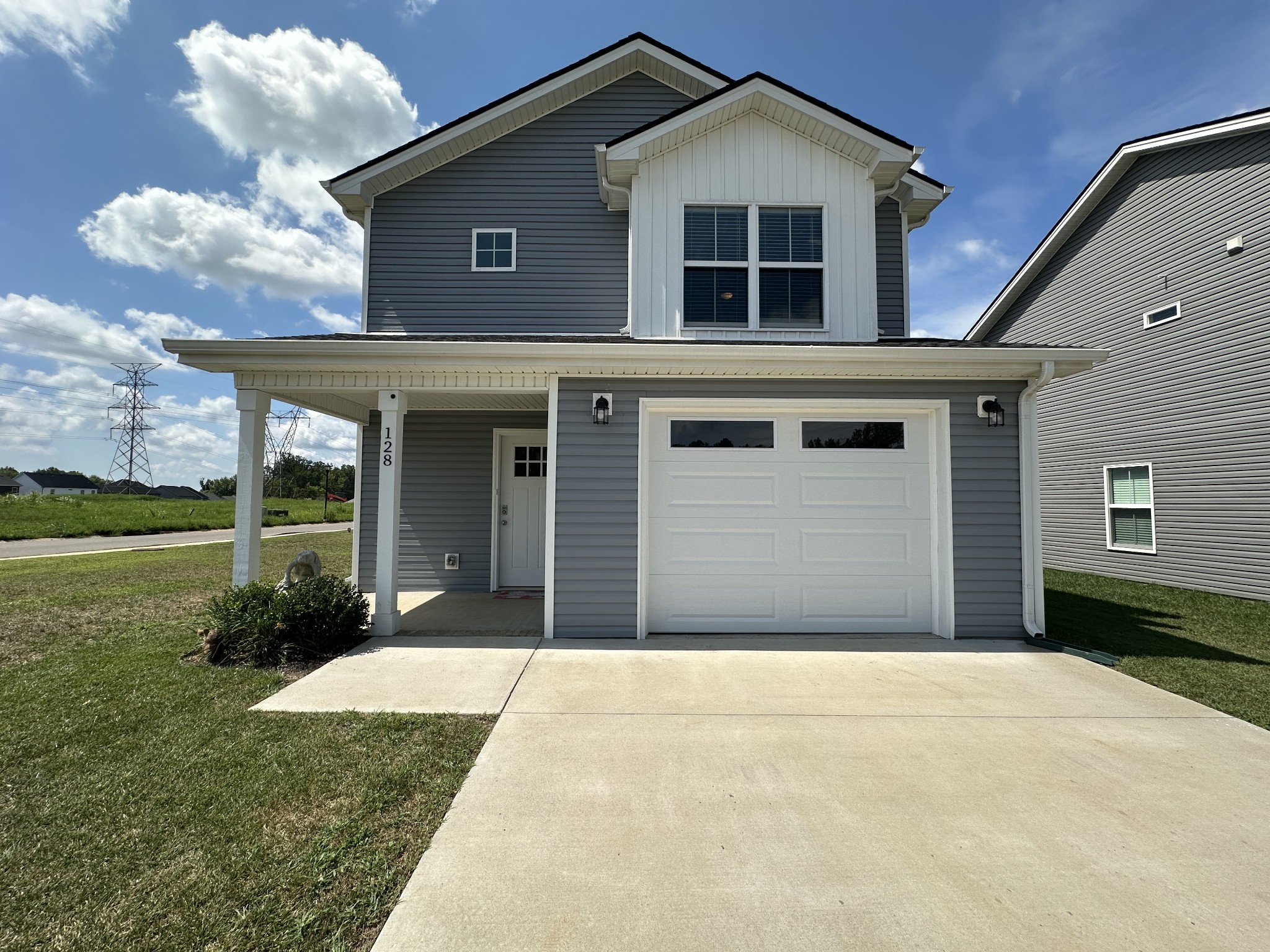 128 Quarry Ridge Rd Property Photo 1