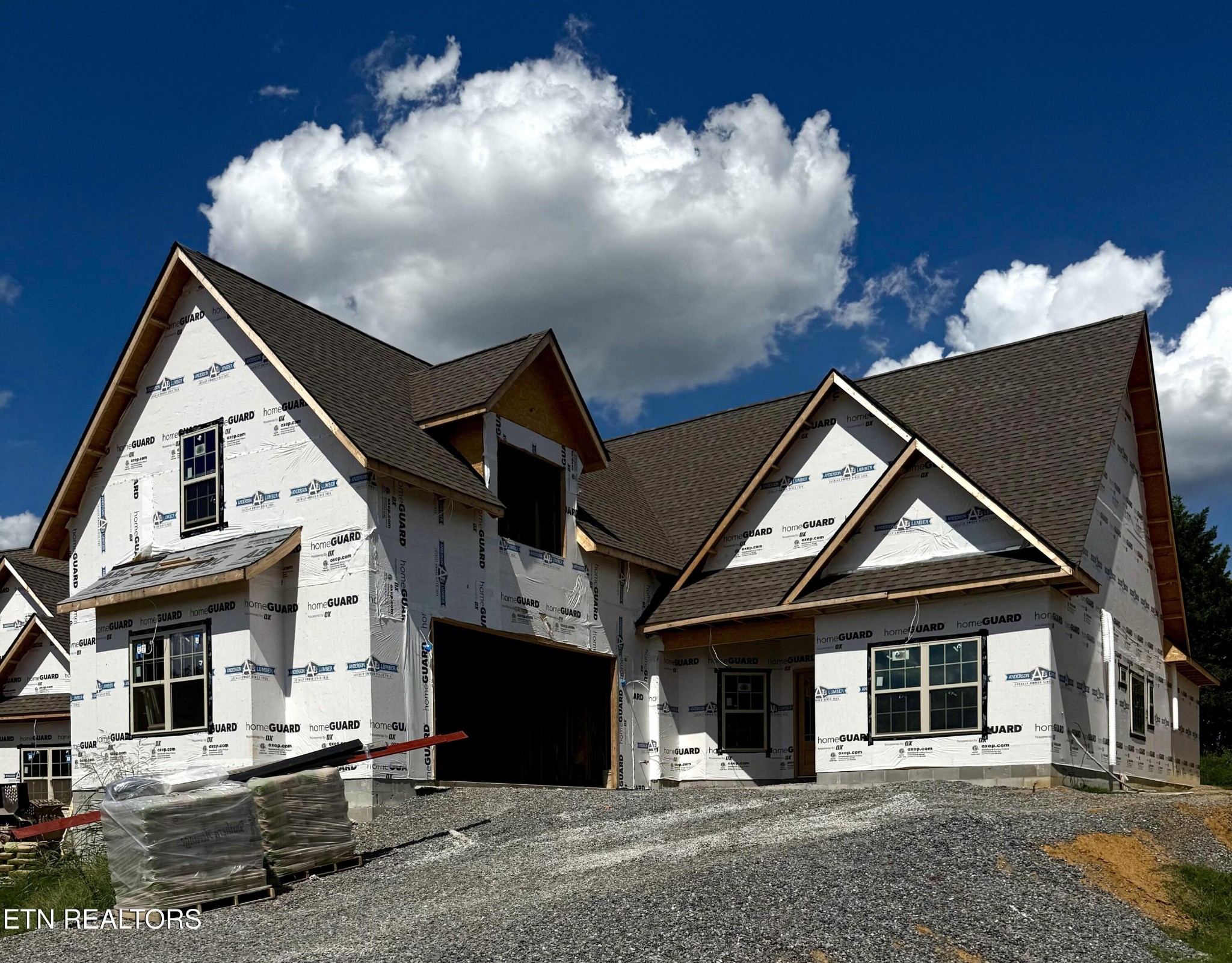 1534 Tsuga Drive