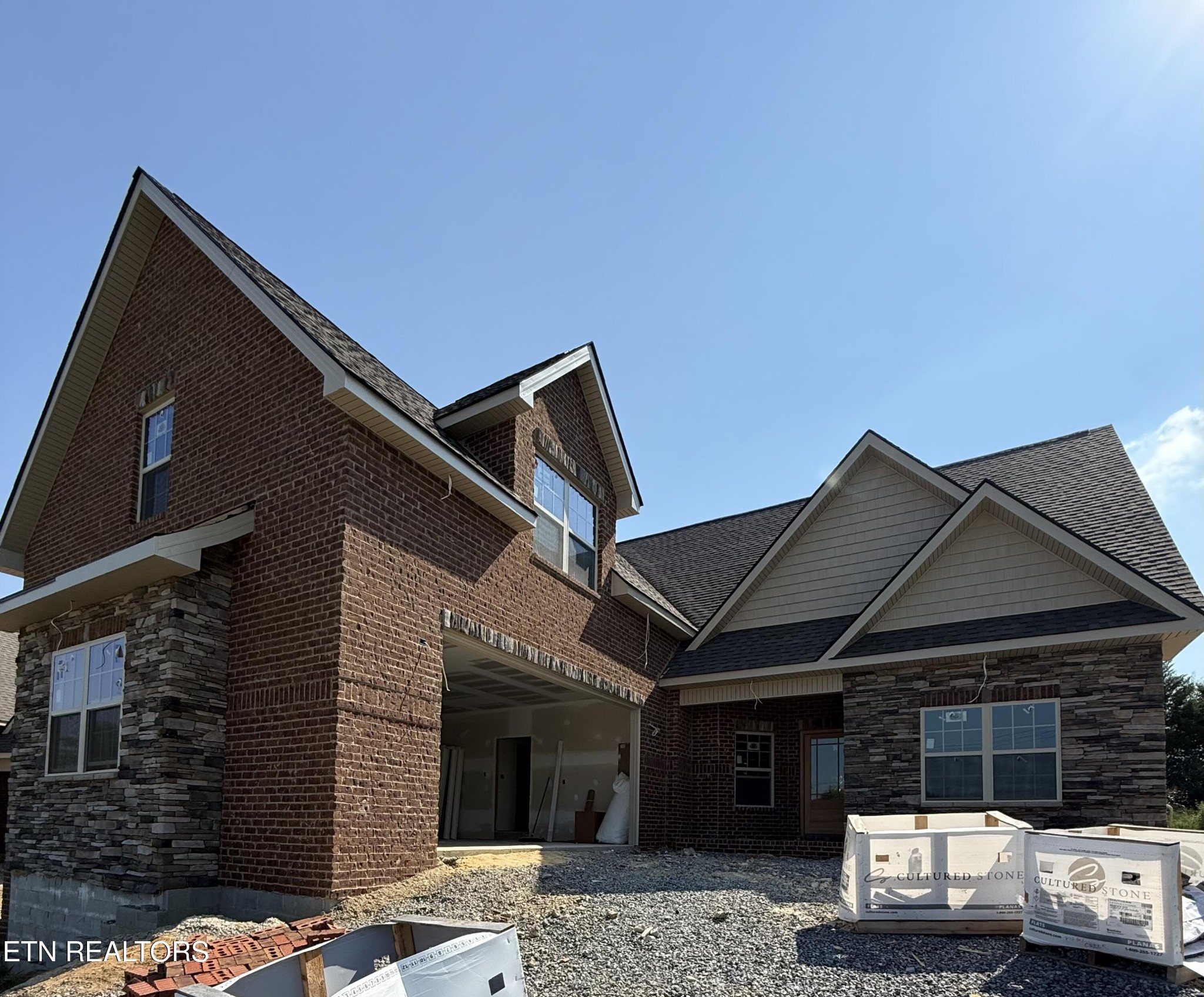 1534 Tsuga Drive