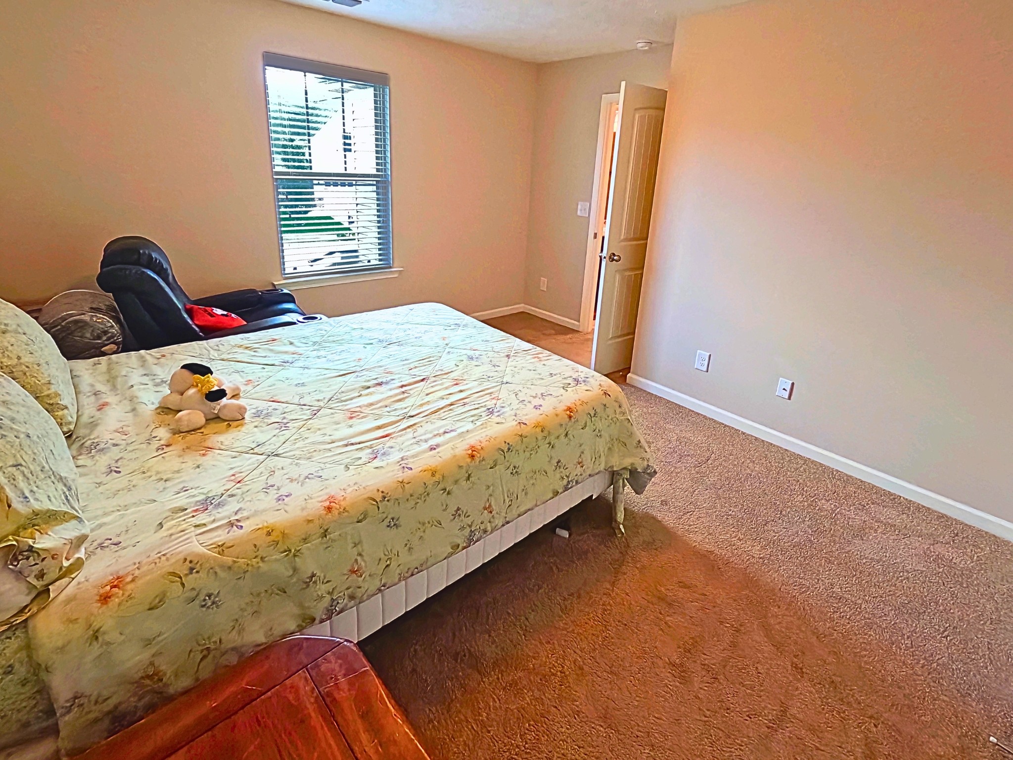 152 Dueler Dr Property Photo 29