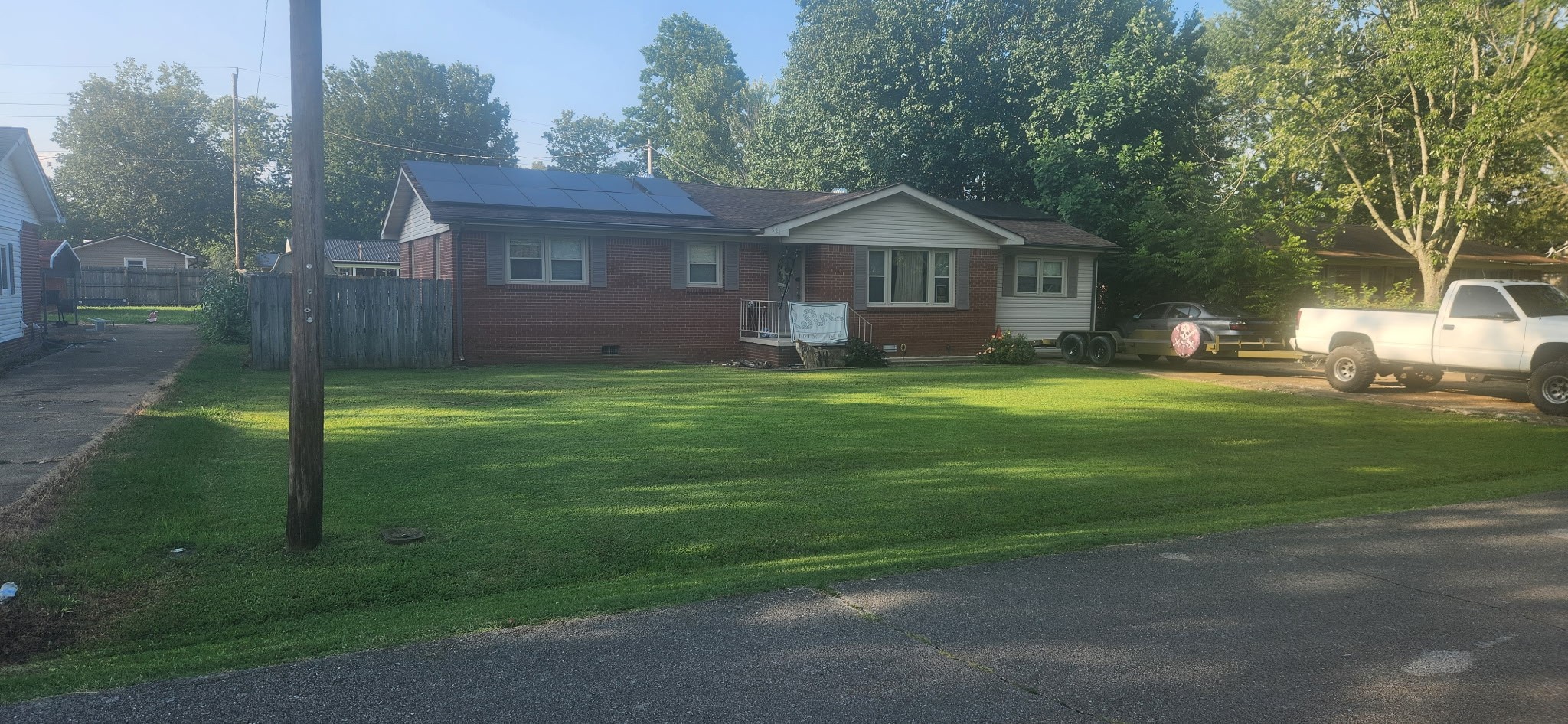 521 Thomas Ave Property Photo 1