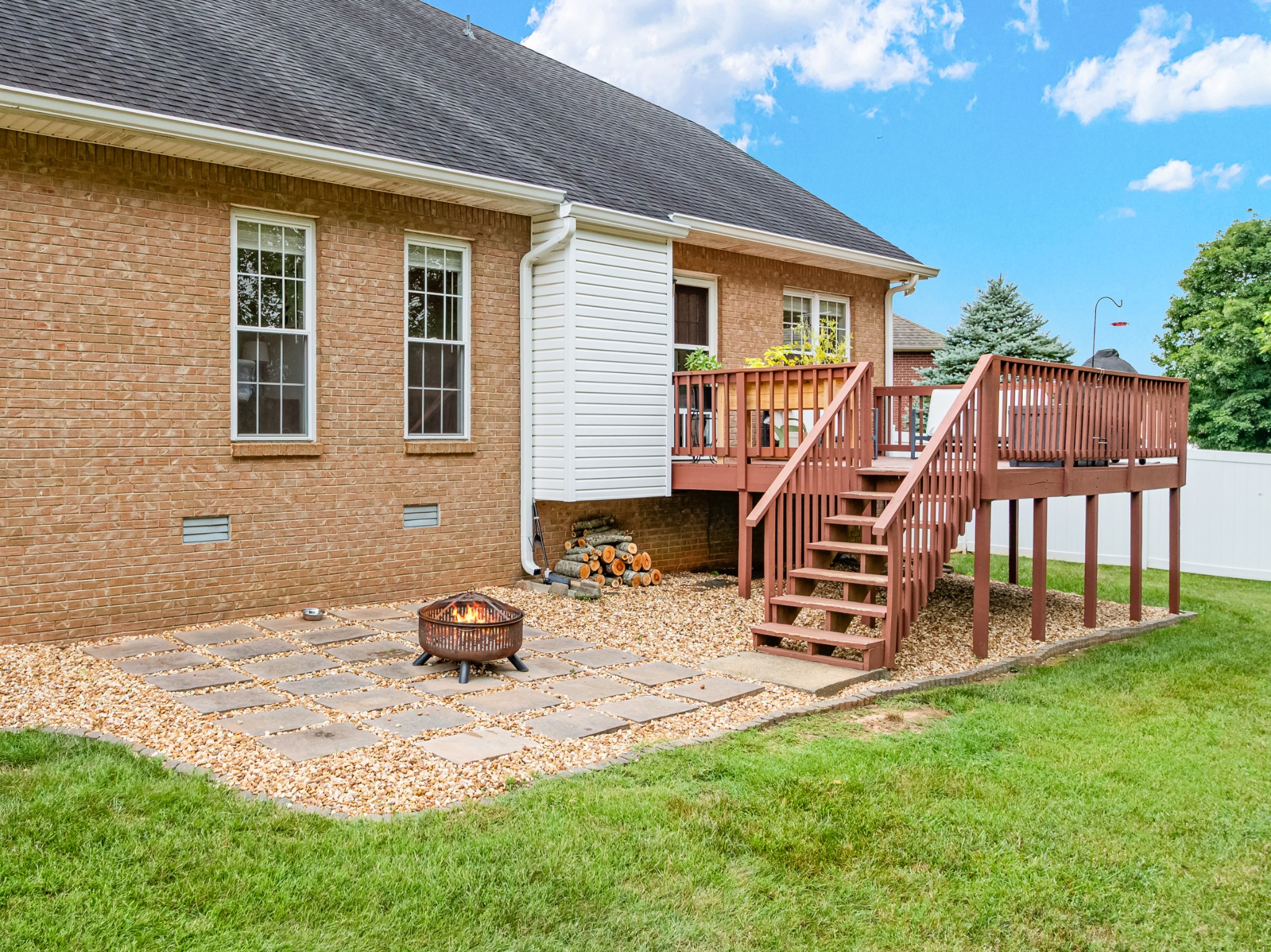 405 Elderberry Dr Property Photo 32