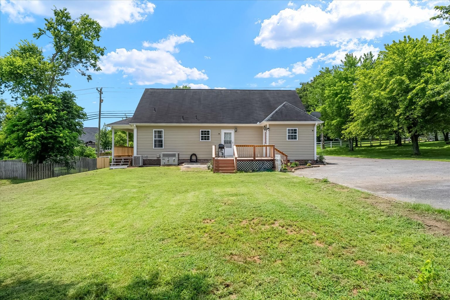 2720 Buckner Rd Property Photo 22