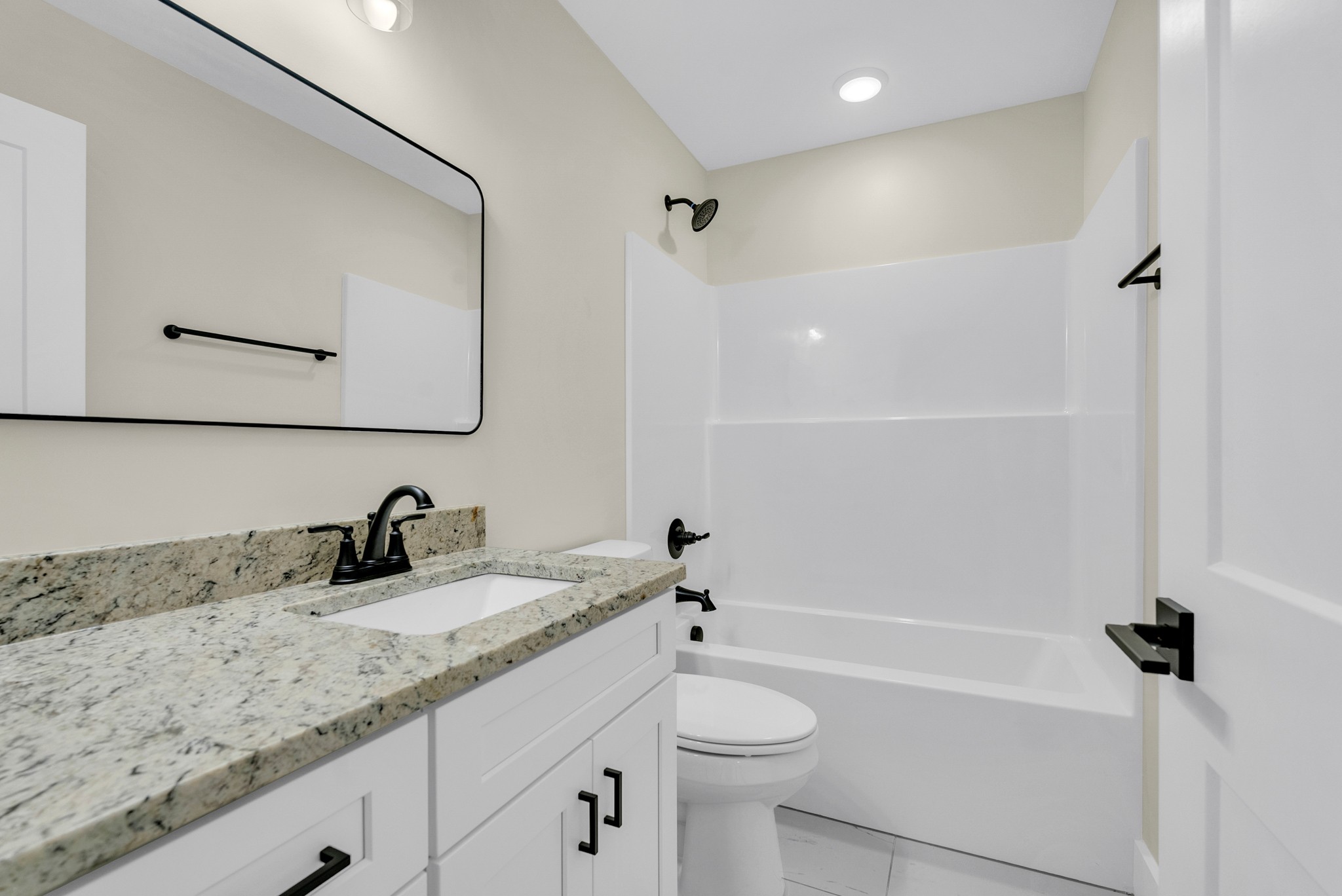 288 Westwood Dr Property Photo 13