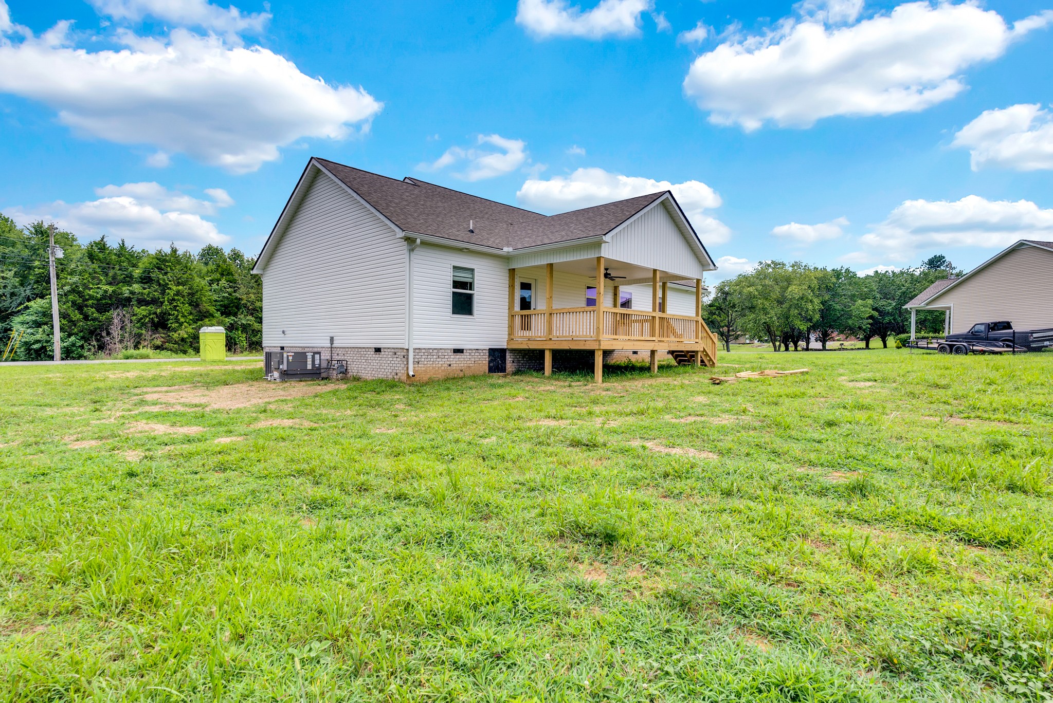 288 Westwood Dr Property Photo 17