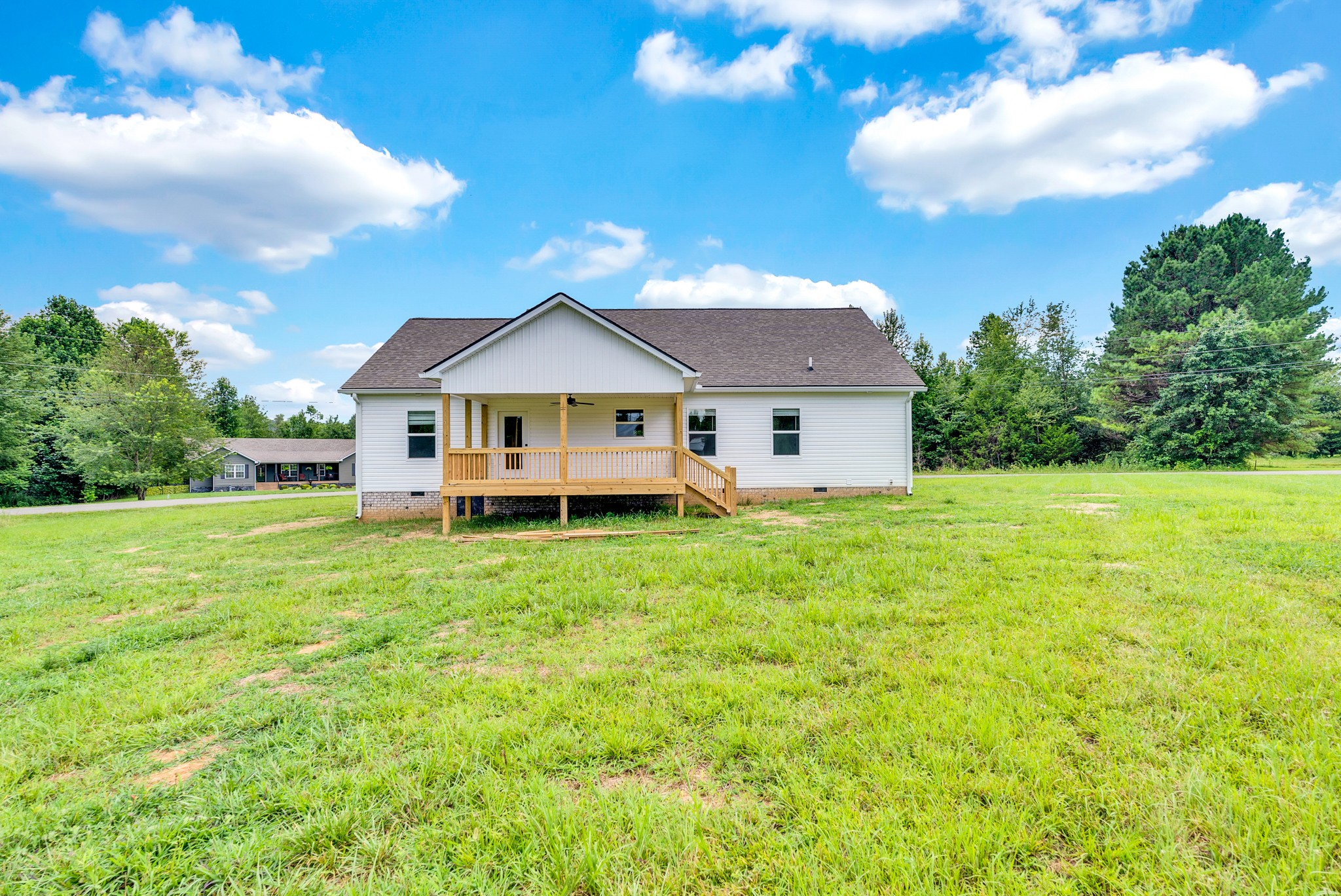 288 Westwood Dr Property Photo 18