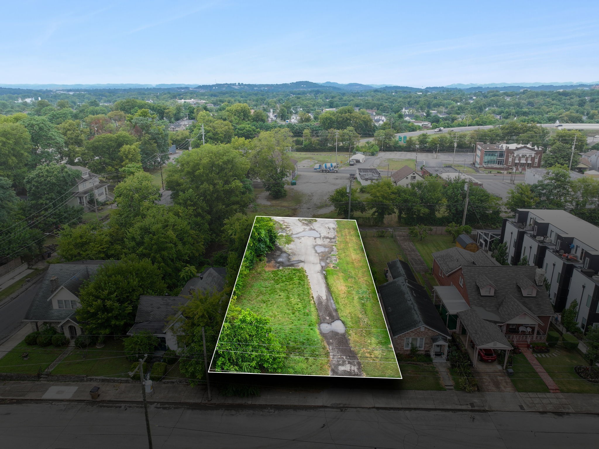 1506 Meharry Blvd Property Photo 1