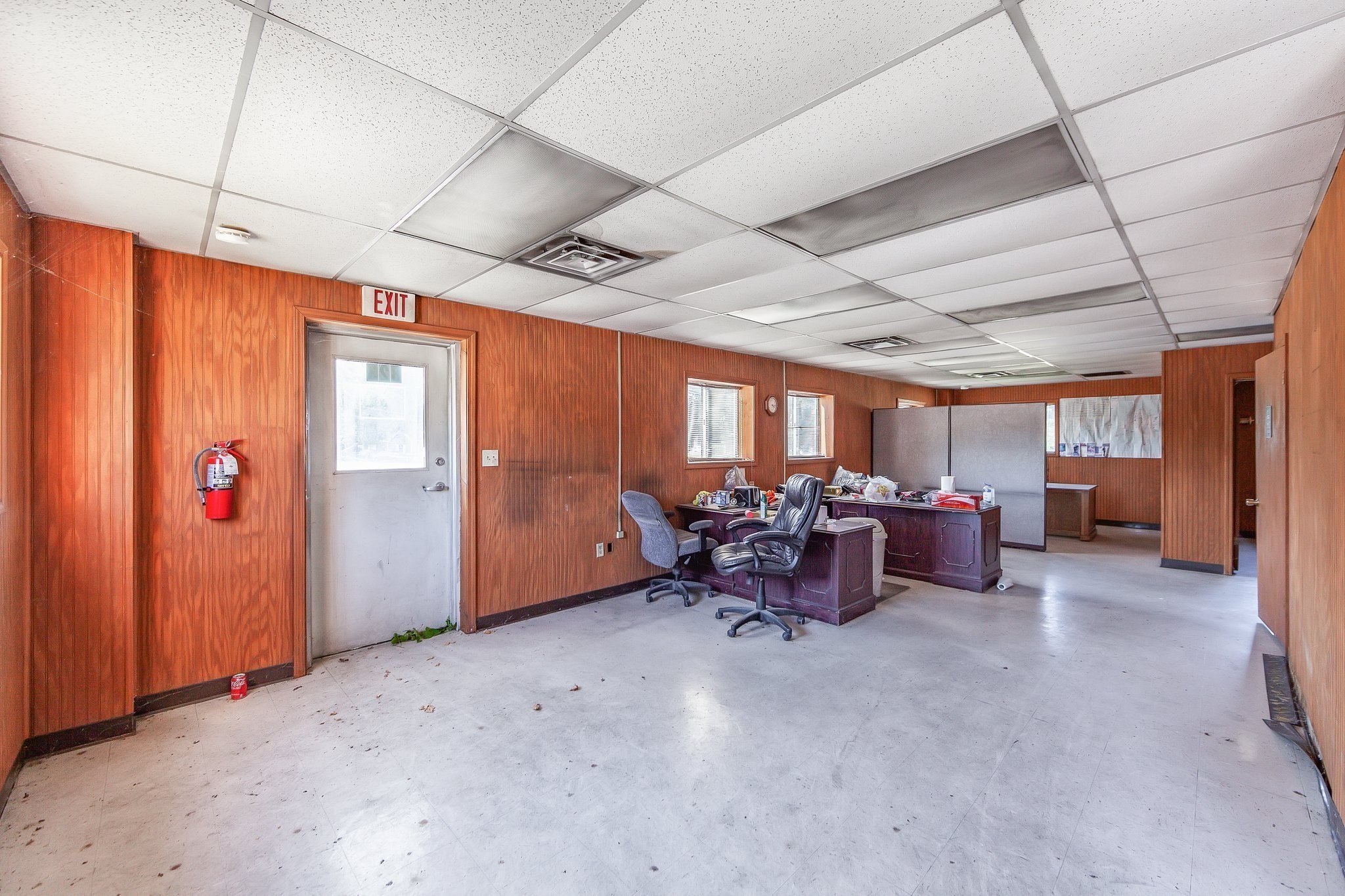 823 Whitehall St Property Photo 10