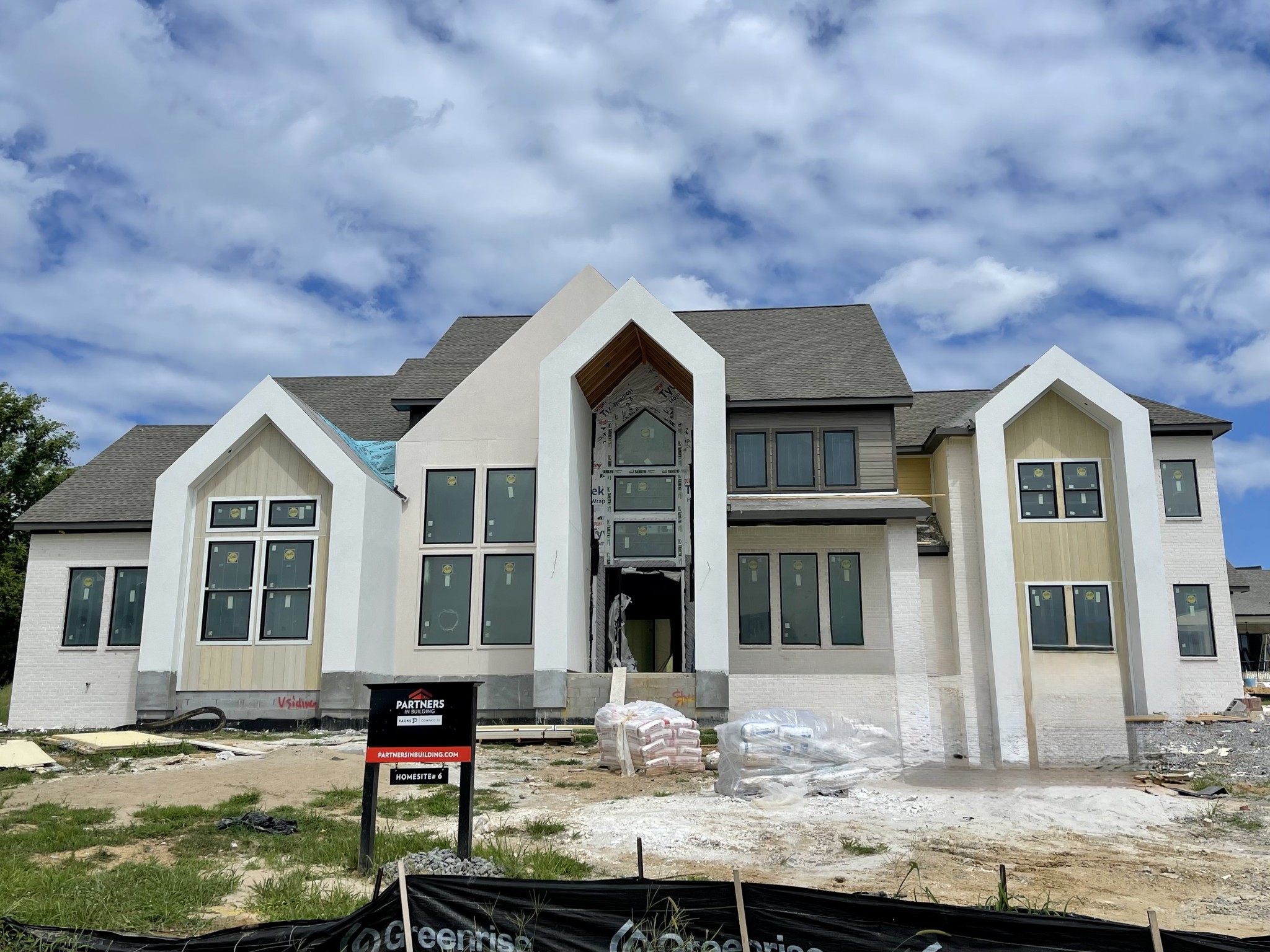 8122 Boiling Springs Pl Property Photo 1