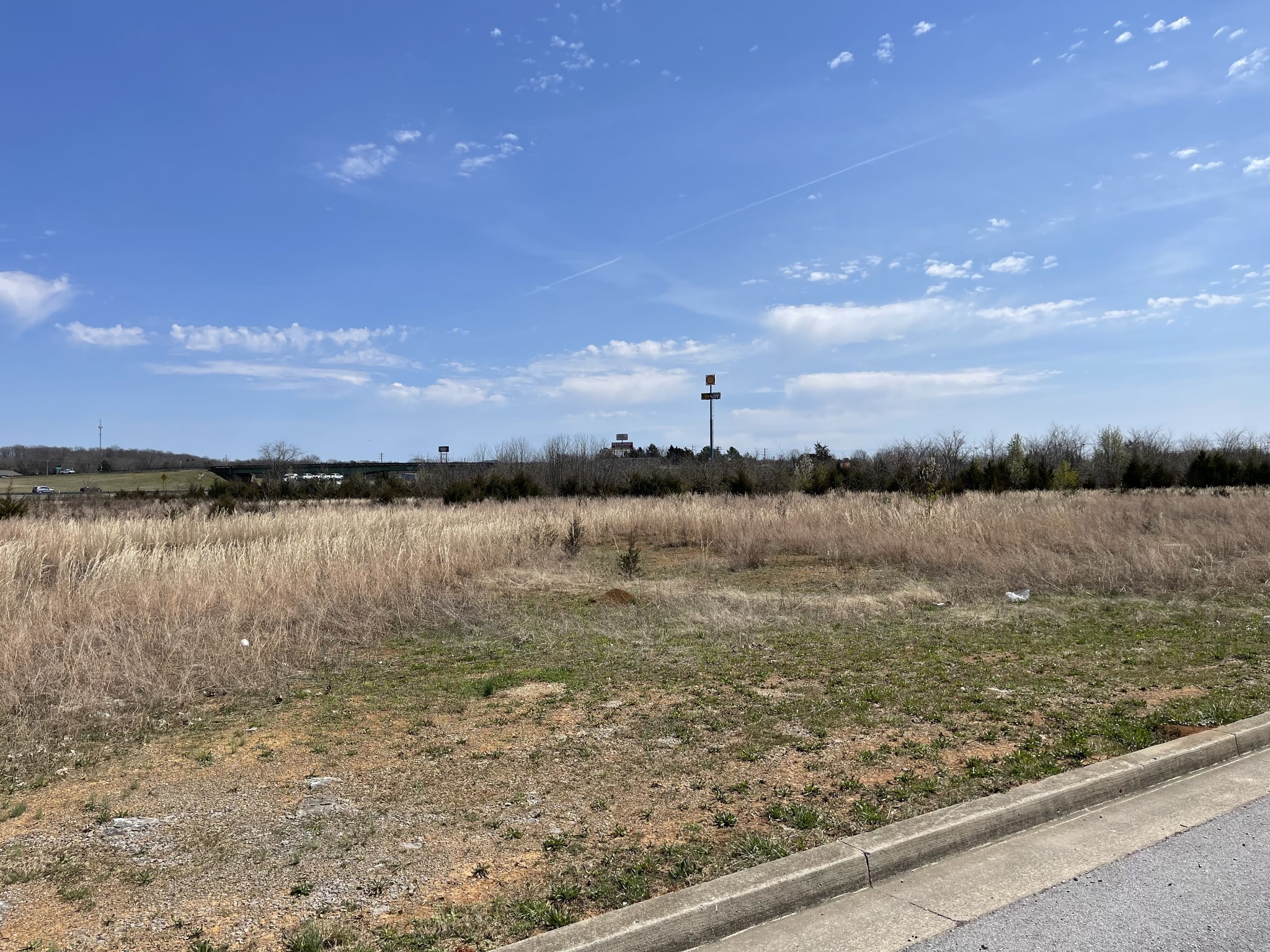 112 Capital Way Property Photo 6