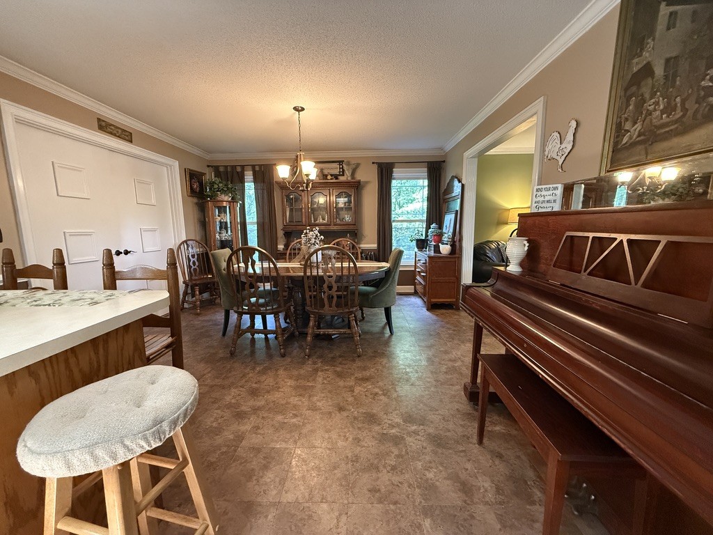 170 Hillwood Dr Property Photo 20