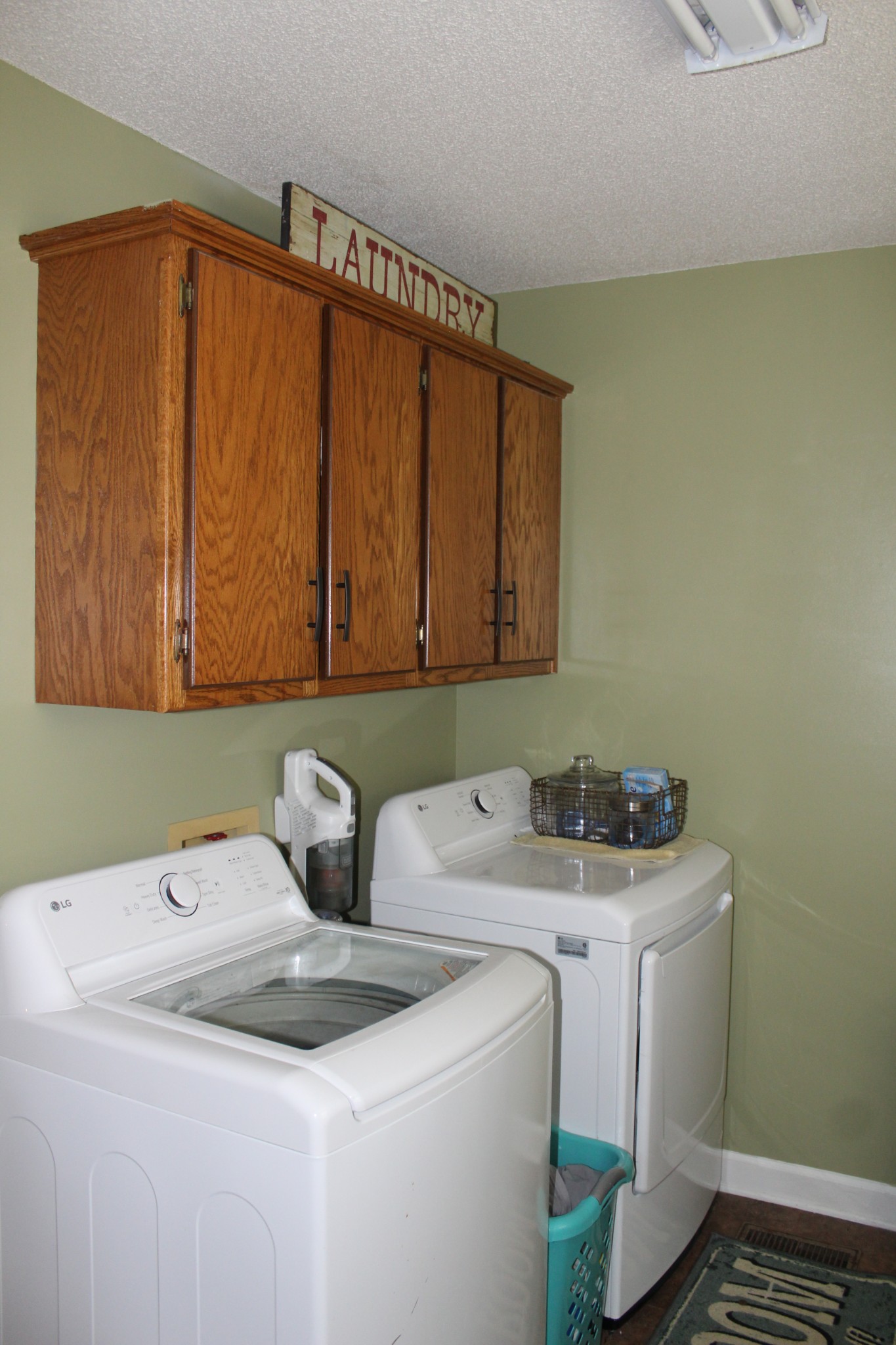 170 Hillwood Dr Property Photo 28
