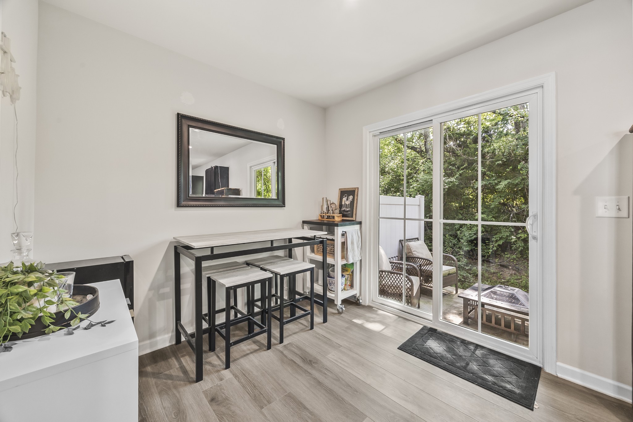 2757 Thornton Grove Blvd Property Photo 11
