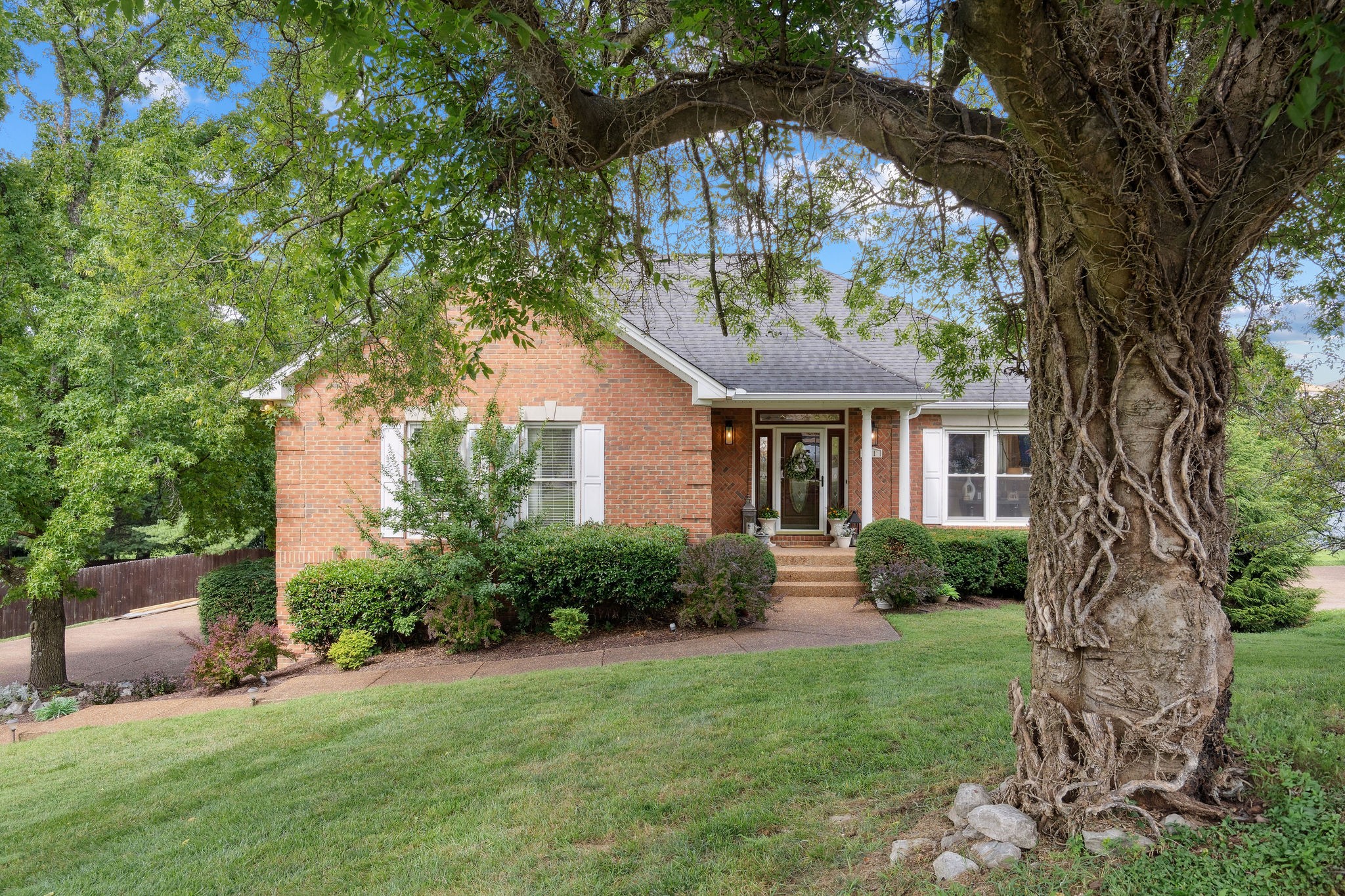 111 Masters Way Property Photo 1