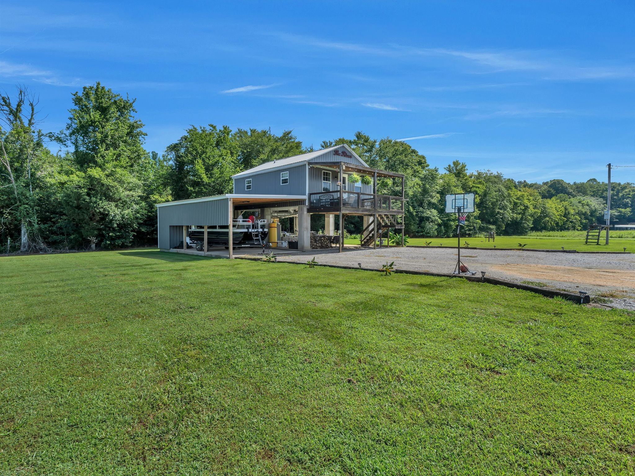 168 Mackin Rd Property Photo 3