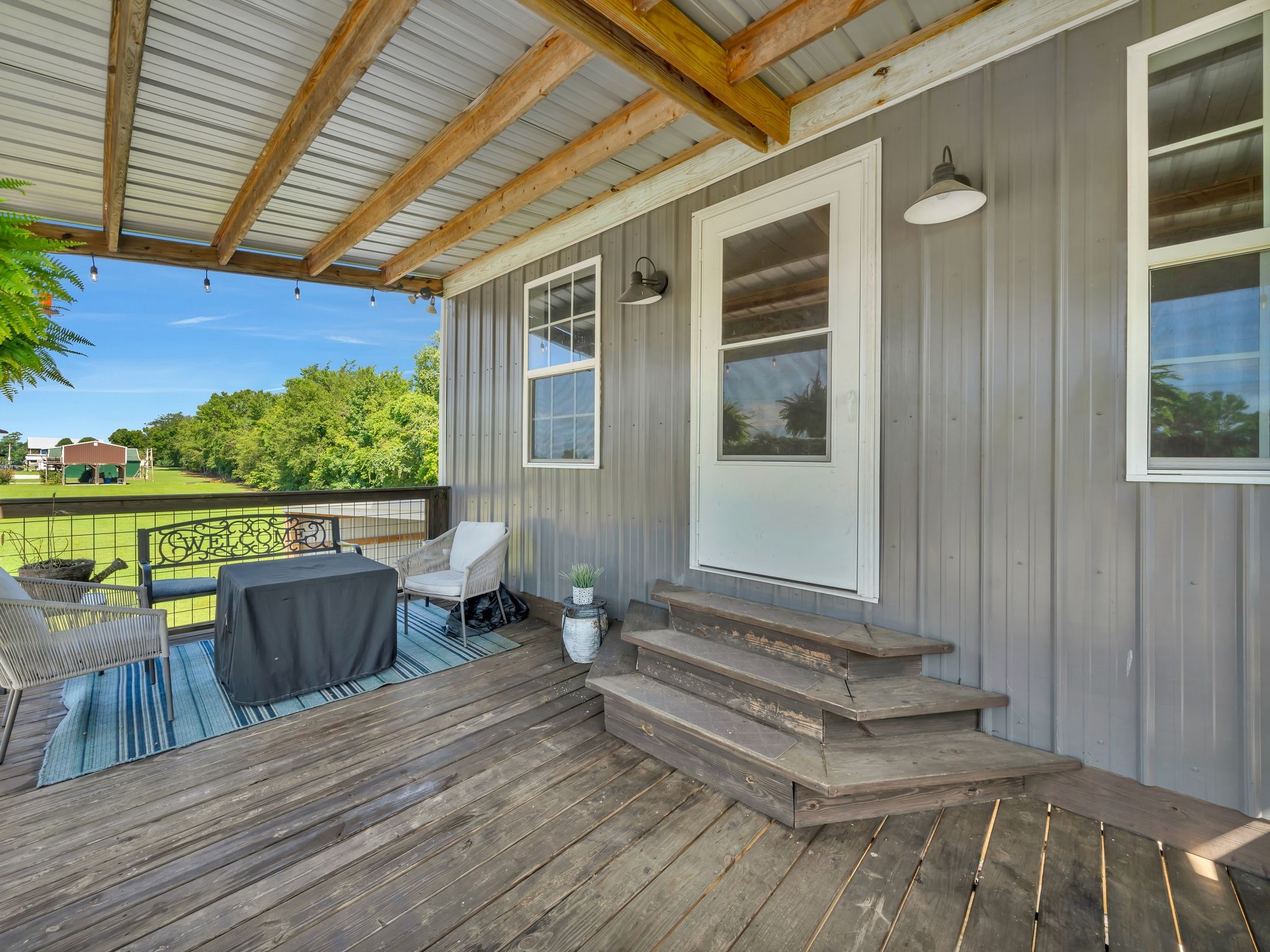 168 Mackin Rd Property Photo 5