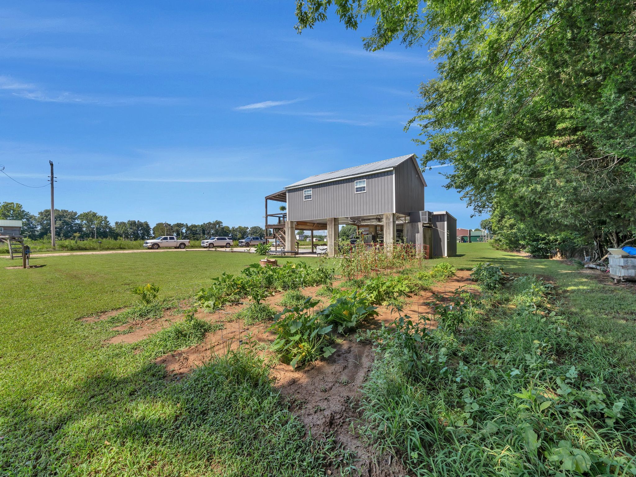 168 Mackin Rd Property Photo 20