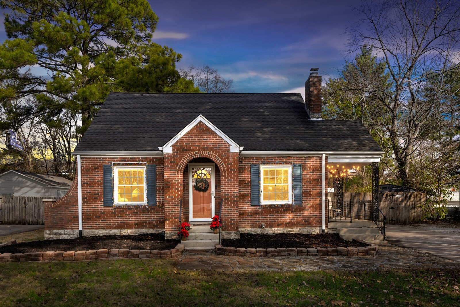 2608 Bluefield Ave Property Photo 1