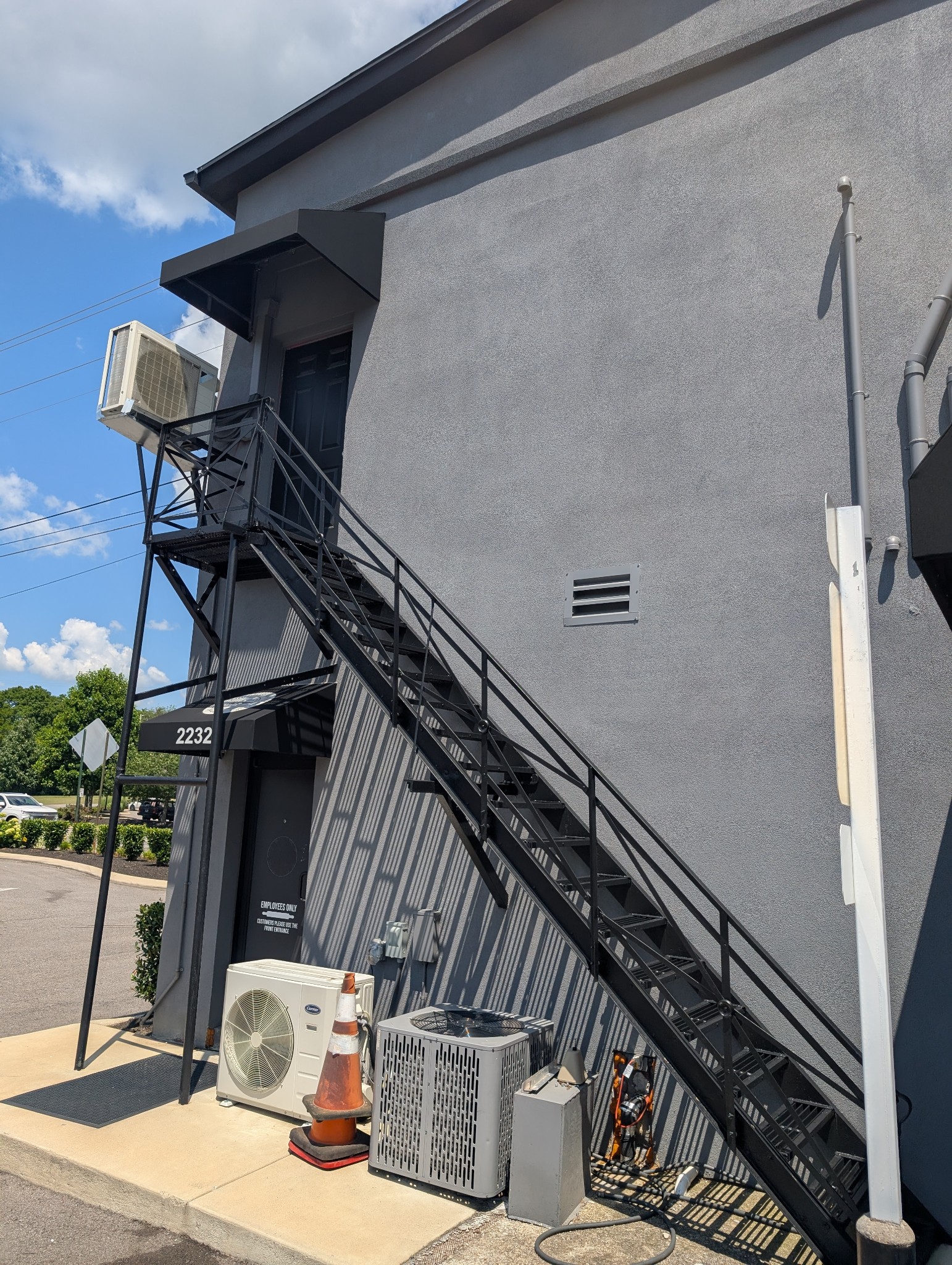 2228 N Mt Juliet Rd Property Photo 3