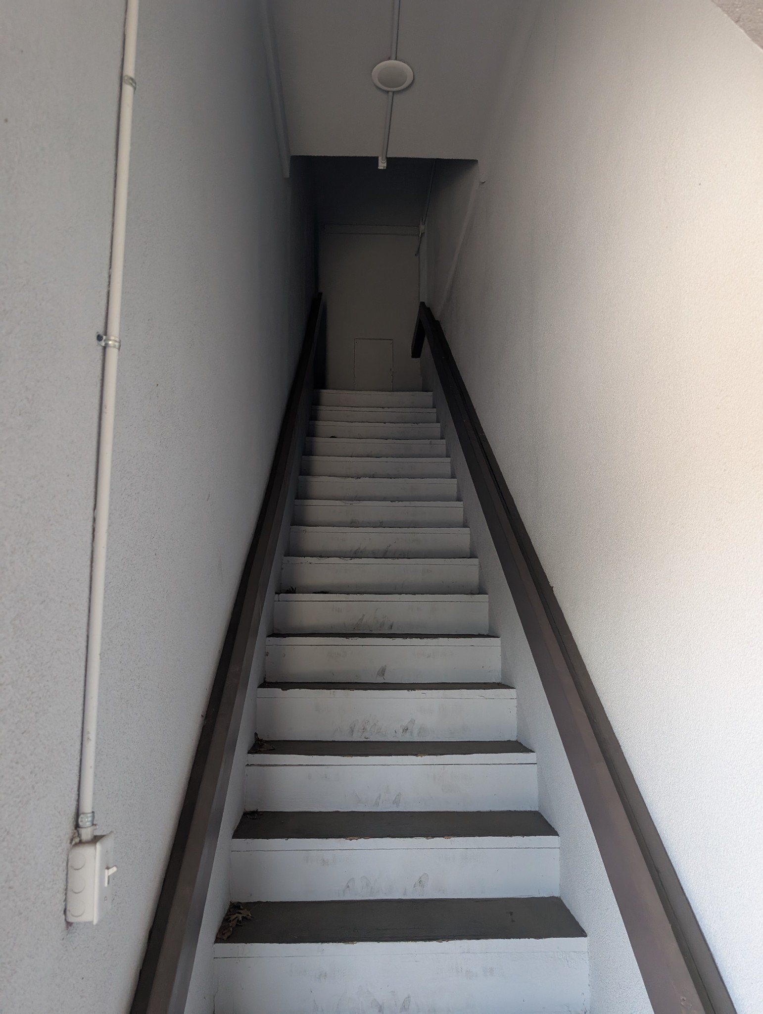 2228 N Mt Juliet Rd Property Photo 4