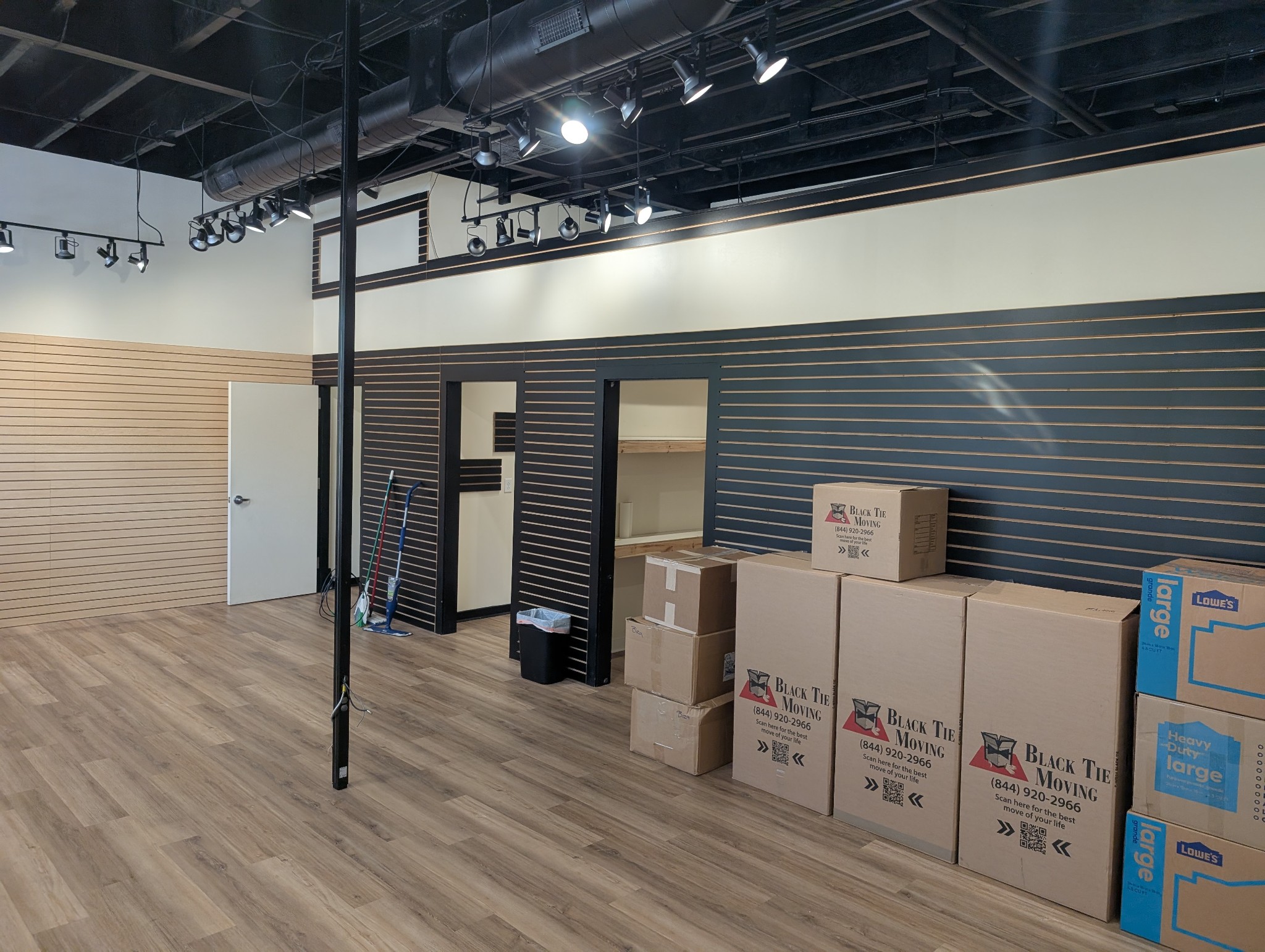 2238 N Mt Juliet Rd Property Photo 4