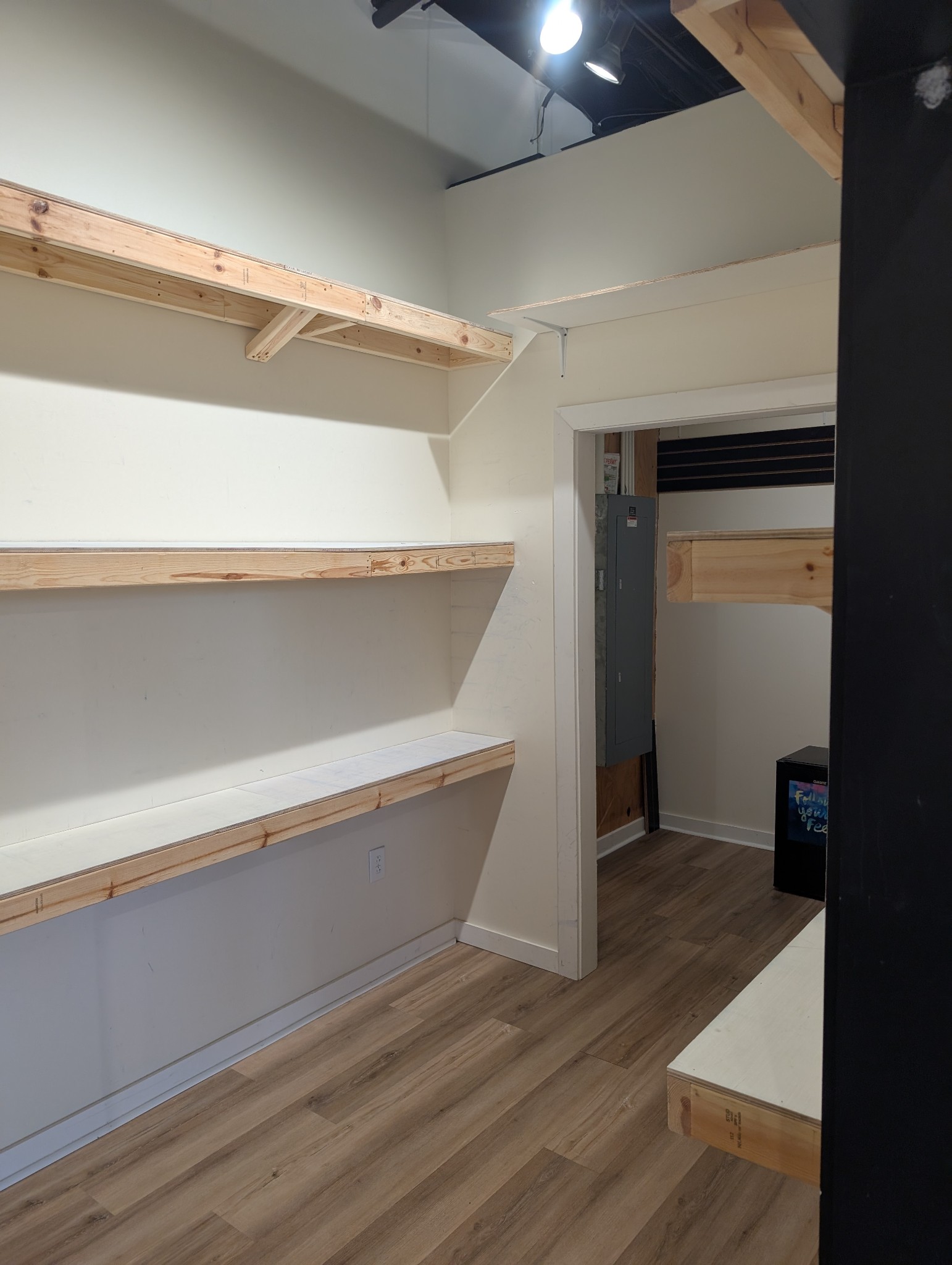 2238 N Mt Juliet Rd Property Photo 9