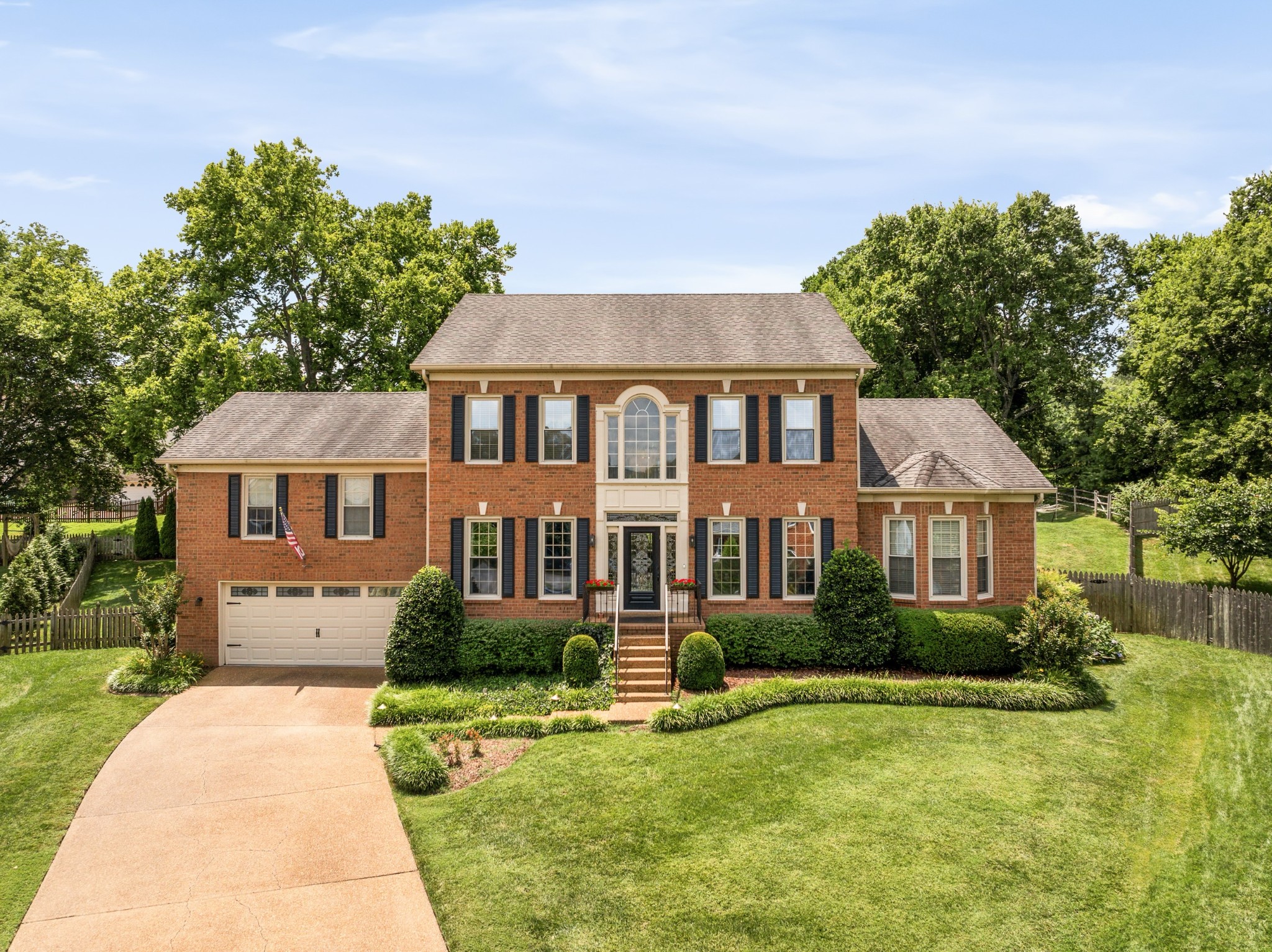 100 Claytie, S Property Photo 1