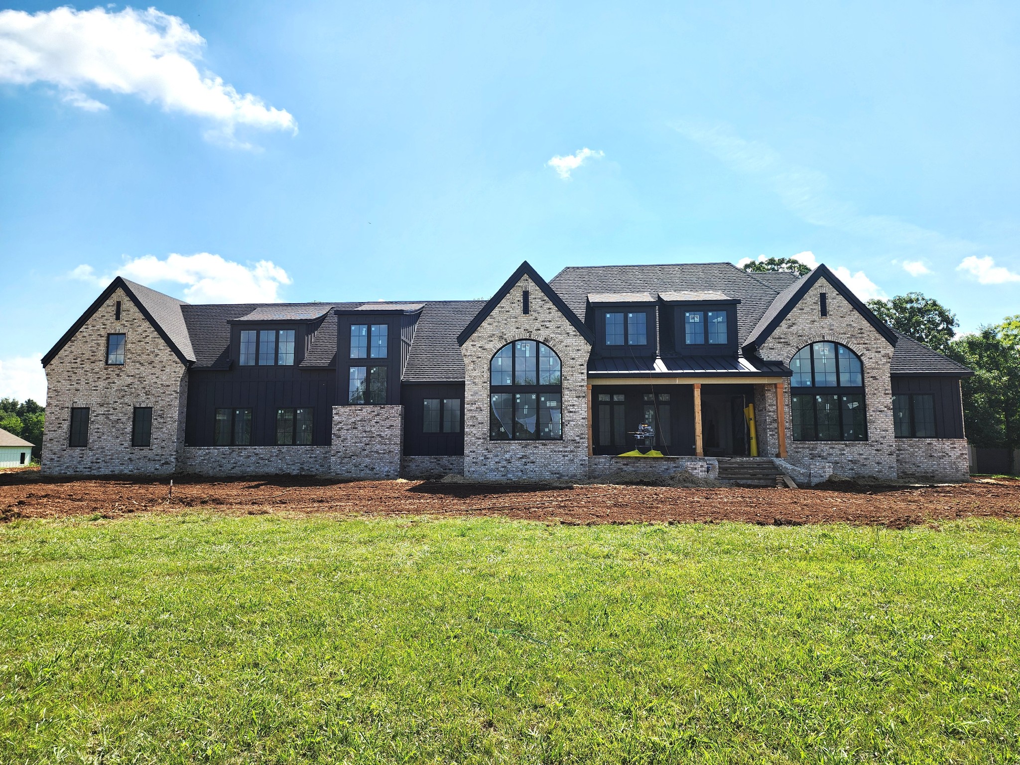 8596 Couchville Pike Property Photo 1
