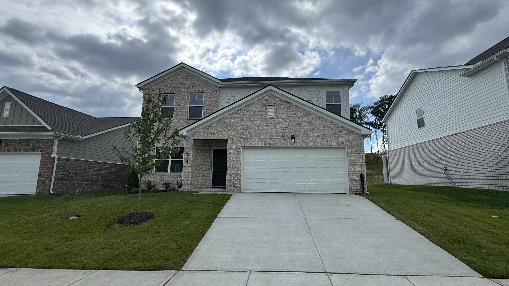 214 Limestone Way Property Photo 1