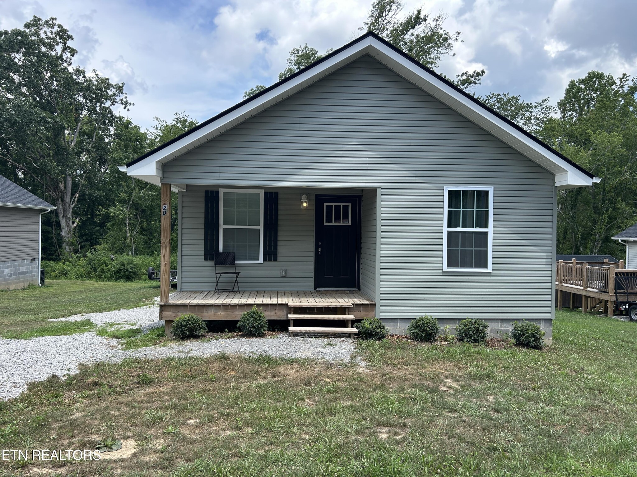 208 Bills St Property Photo 1