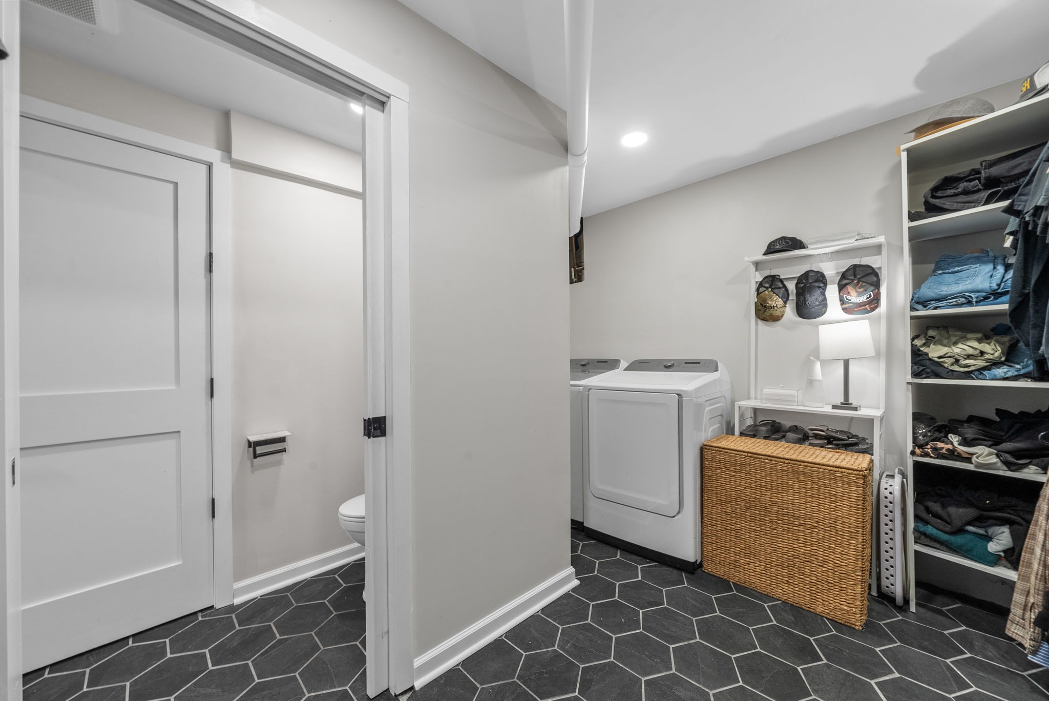 1415 Spainwood St Property Photo 40