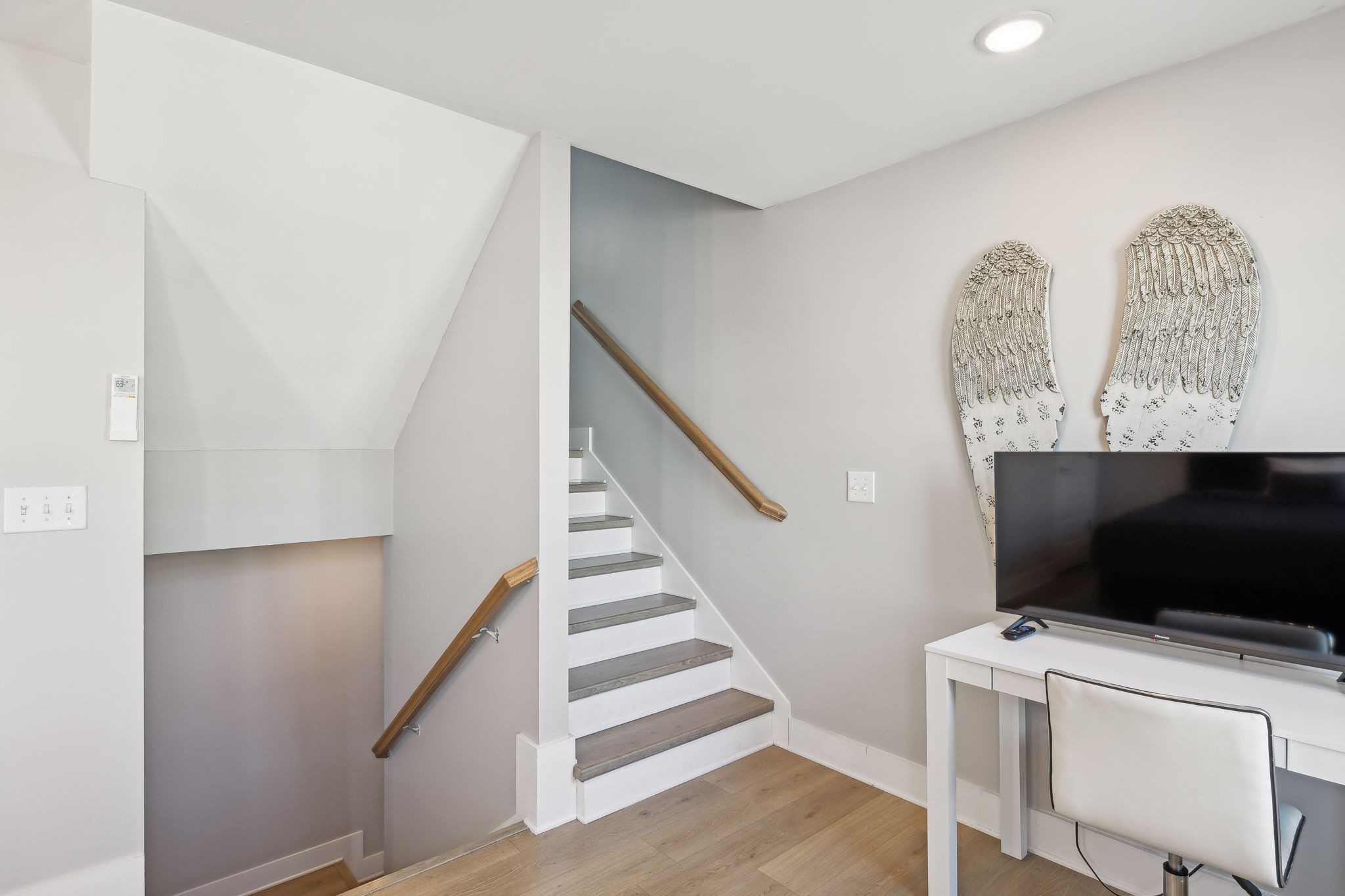 110 Duke St Property Photo 16