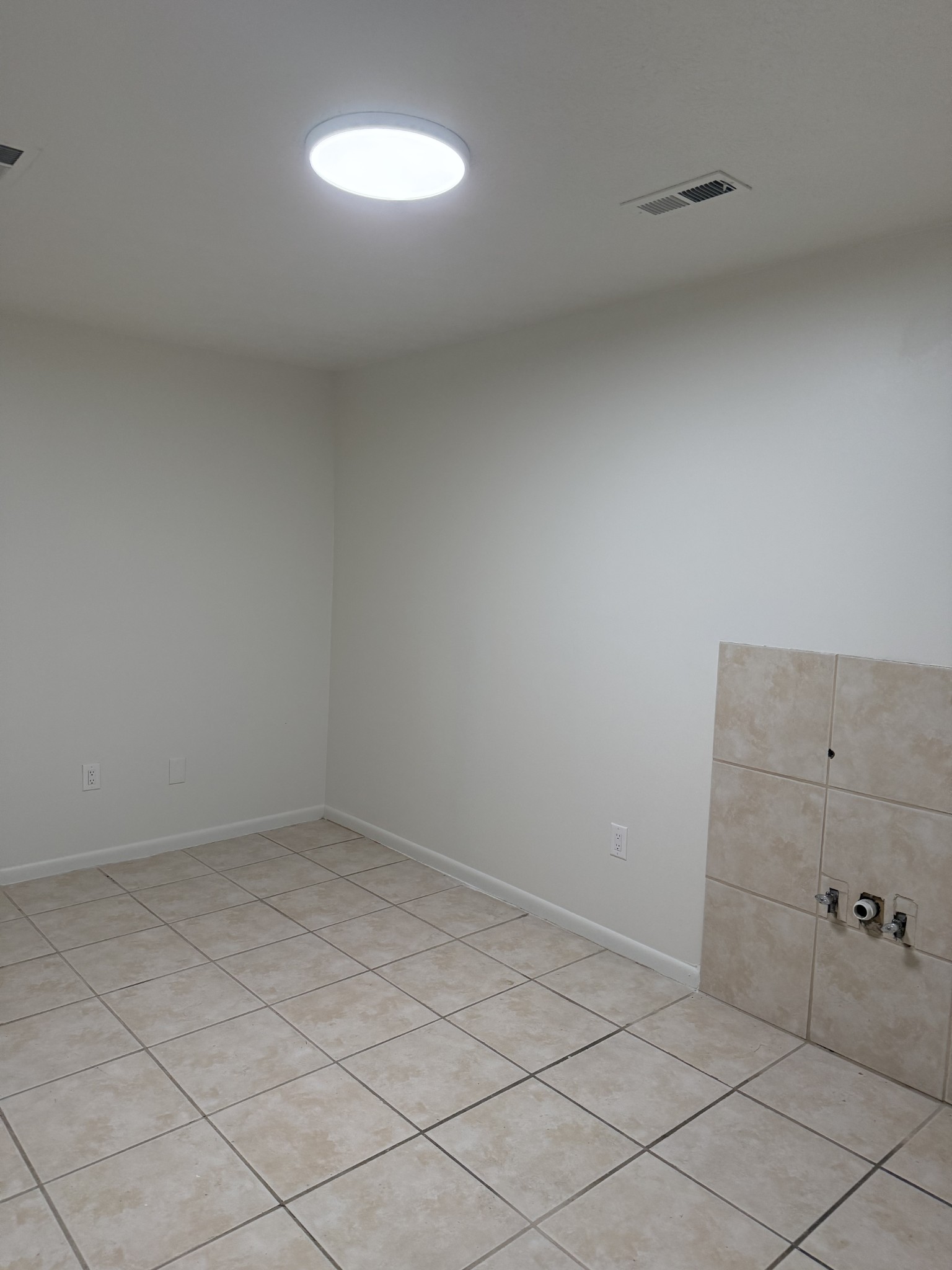1513 Jefferson St Property Photo 3
