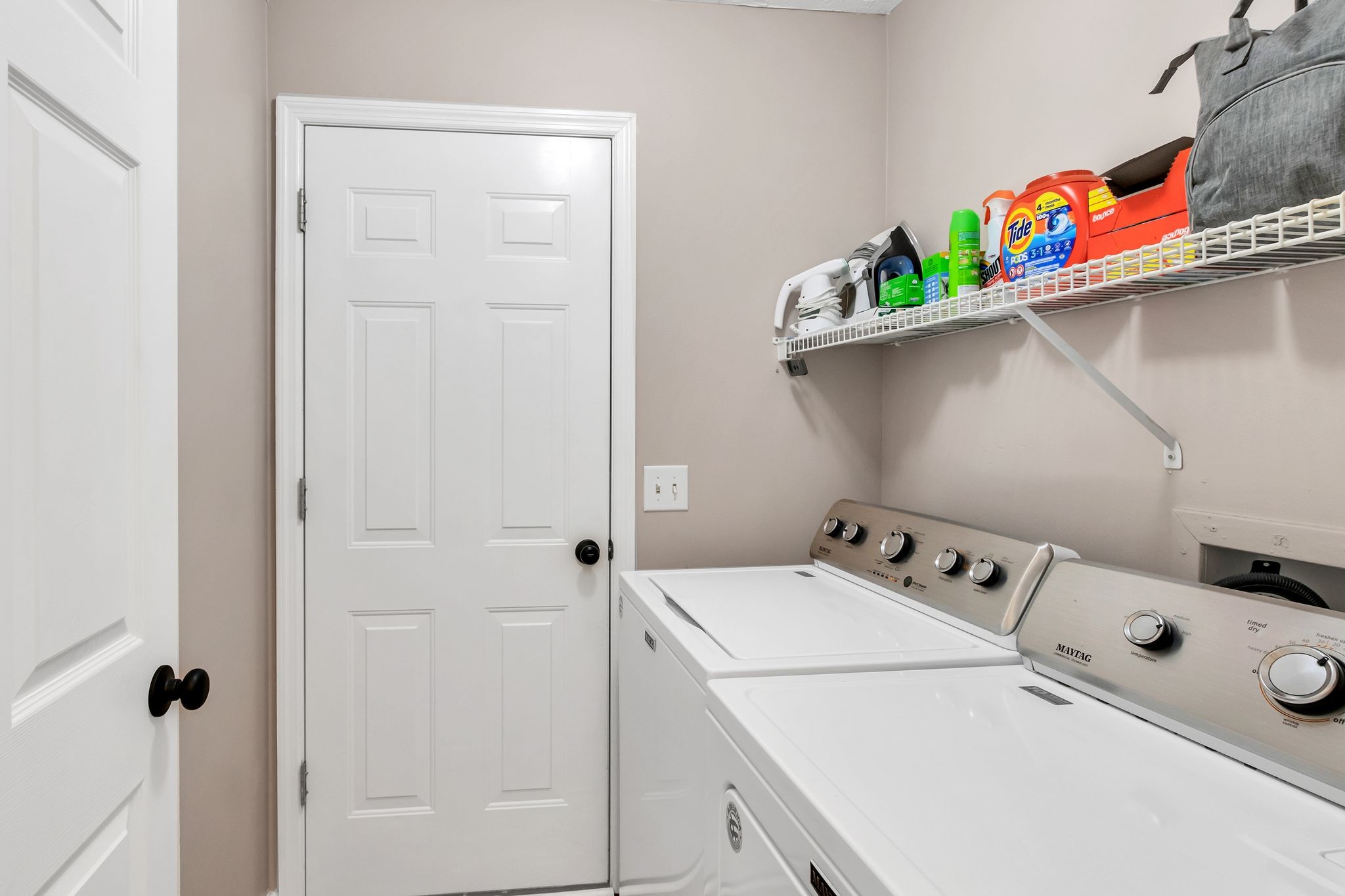 2918 Henderson Ln Property Photo 16
