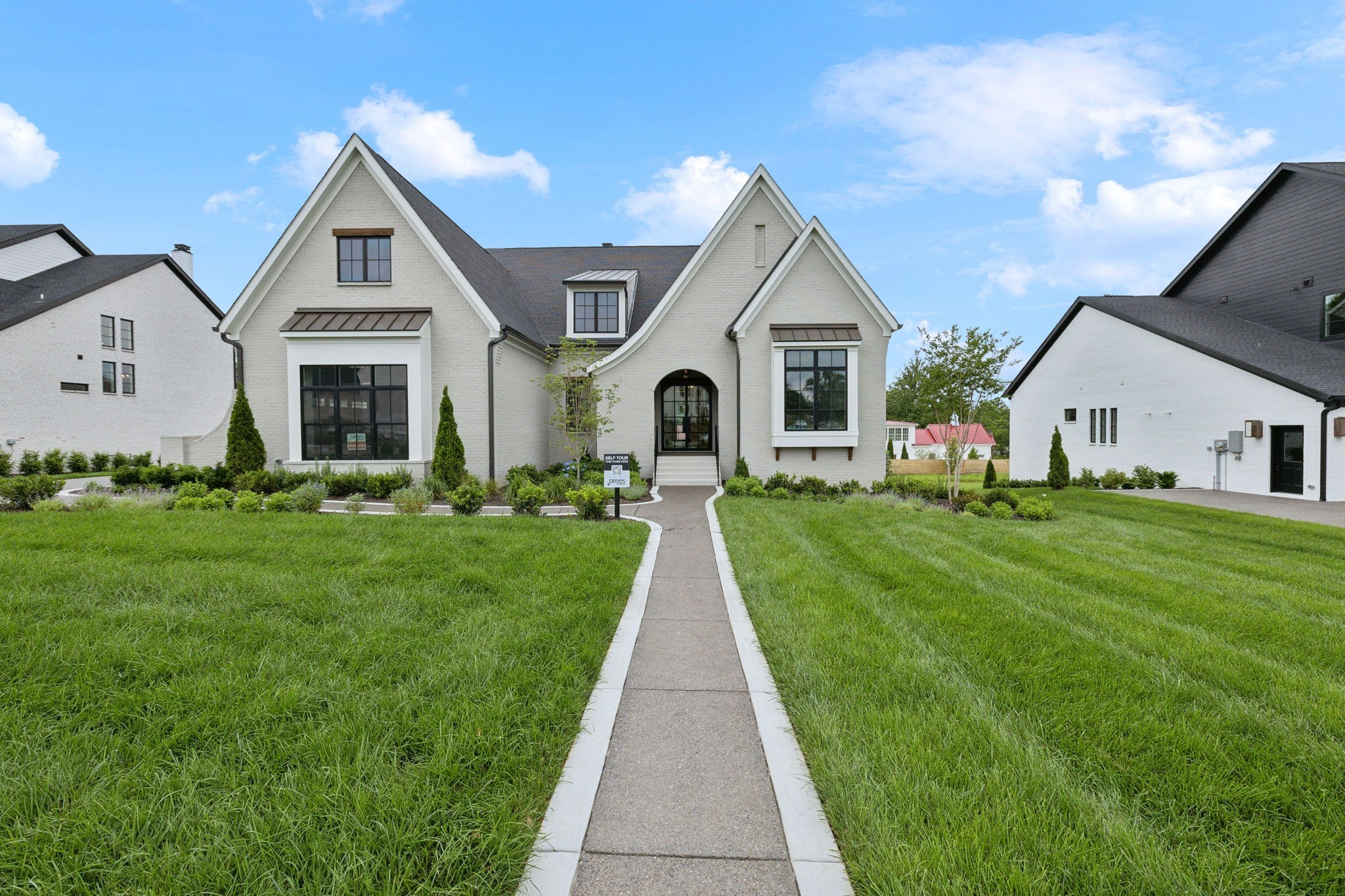 1554 White Barn Property Photo 1