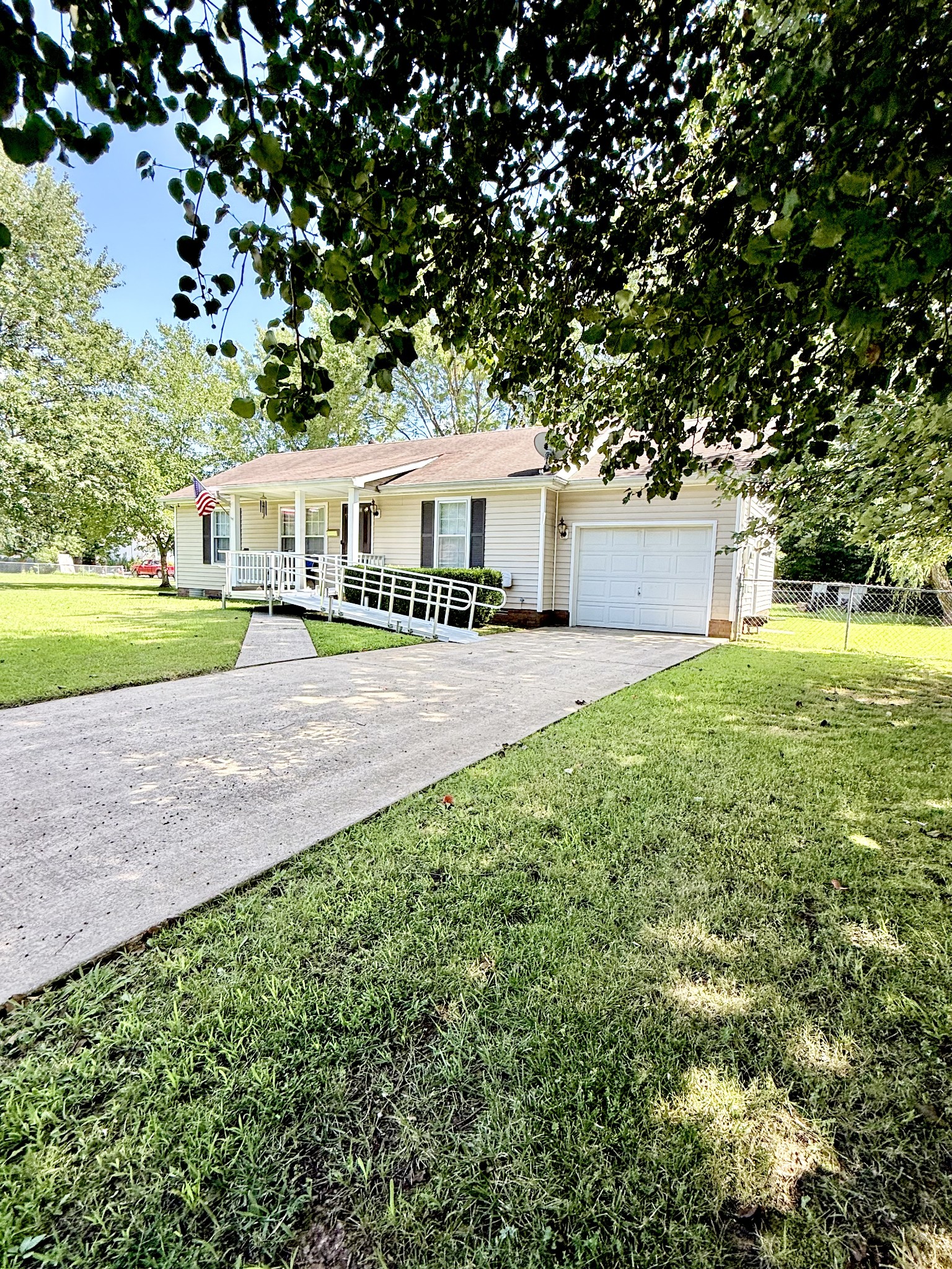 744 Spees Dr Property Photo 1