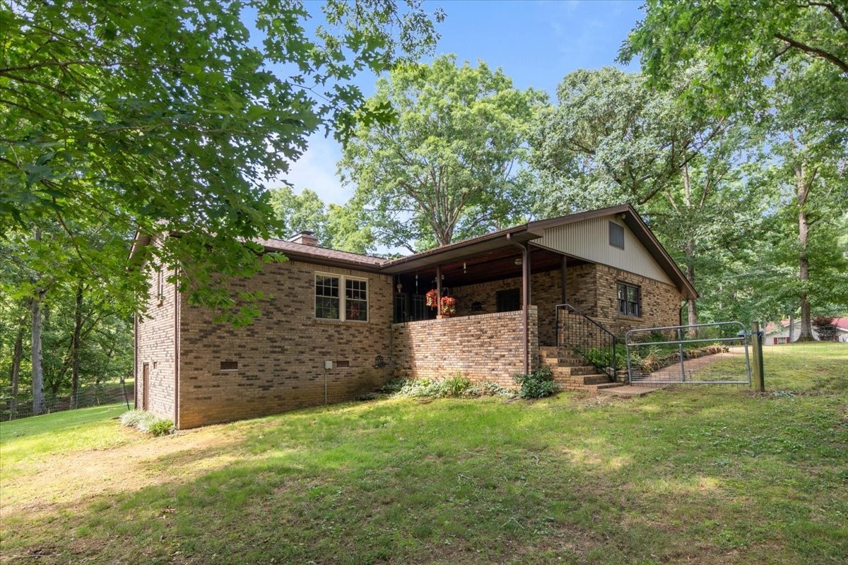 4552 Elkins Dr Property Photo
