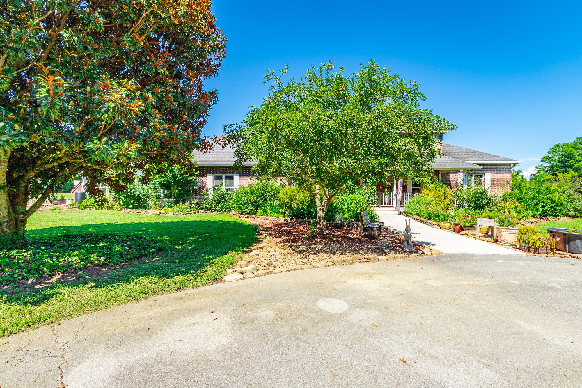 575 W Nickajack Road Property Photo 9