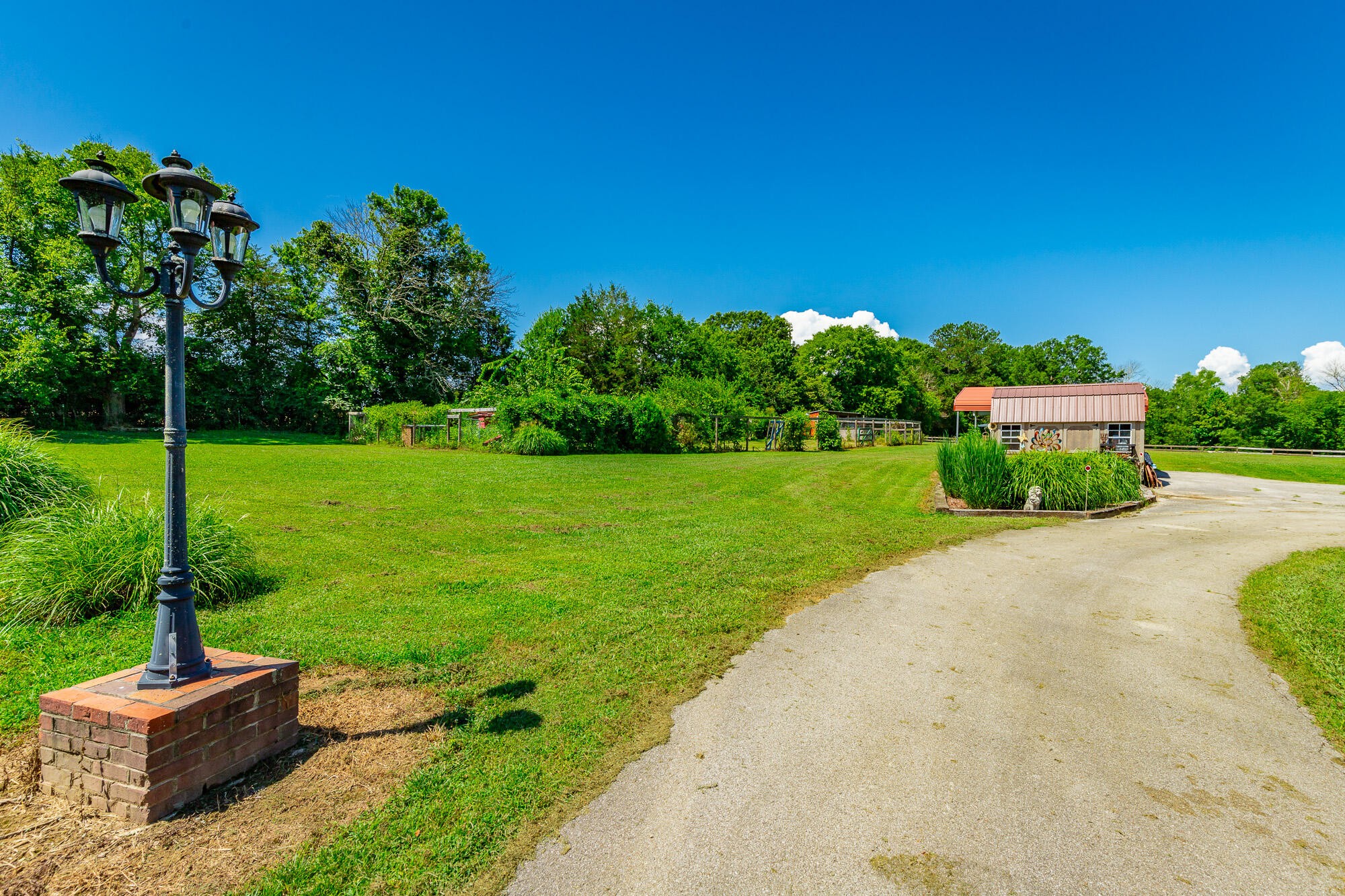 575 W Nickajack Road Property Photo 86