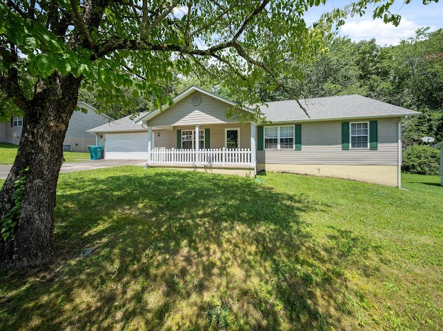202 Southgate Dr Property Photo 1